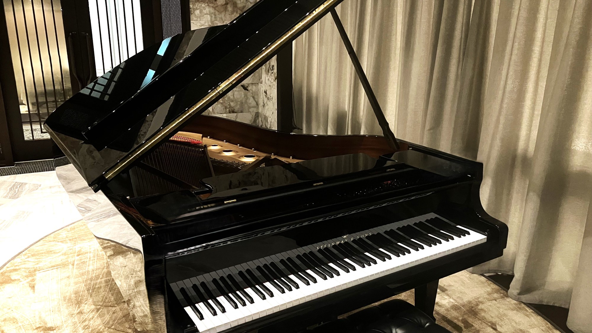 世界最高峰のハイレゾリューション自動演奏ピアノ「Steinway ＆ Sons SPIRIO」