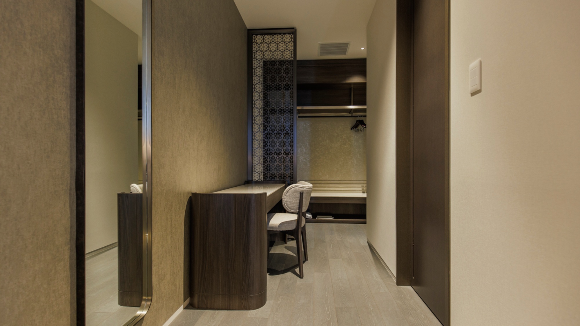 Junior Suite Room｜70平米