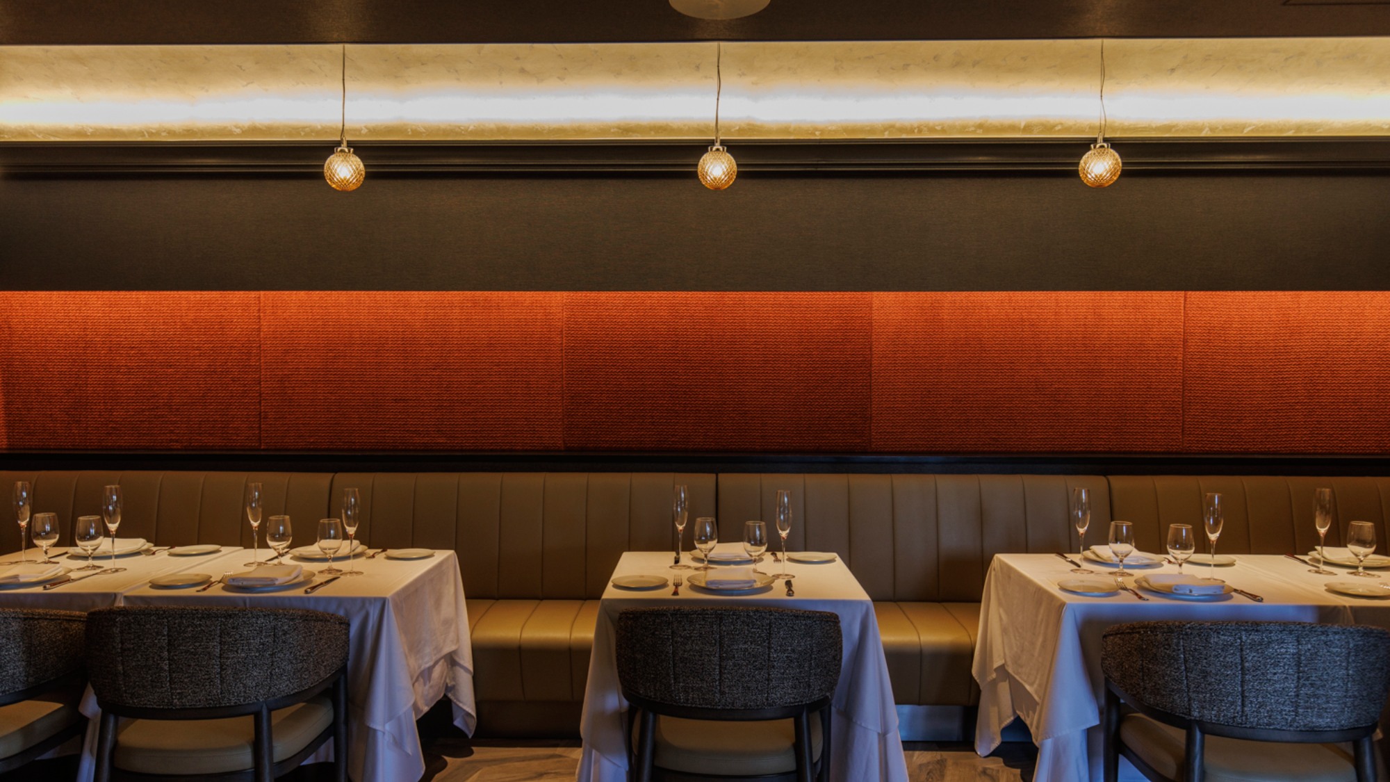 Restaurant ALAC｜「最高の料理を最高のサービスで」