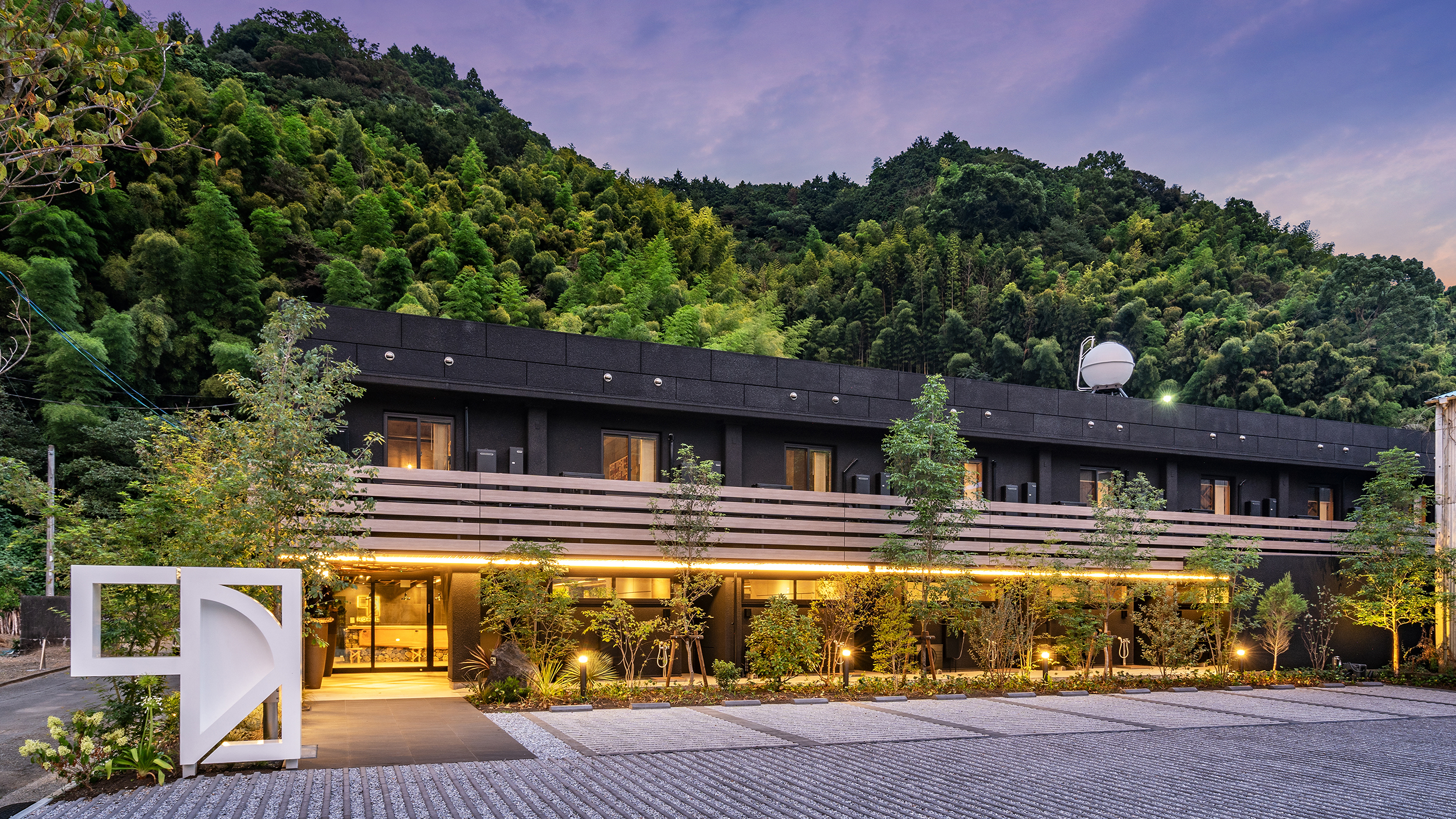 1HOTEL外観