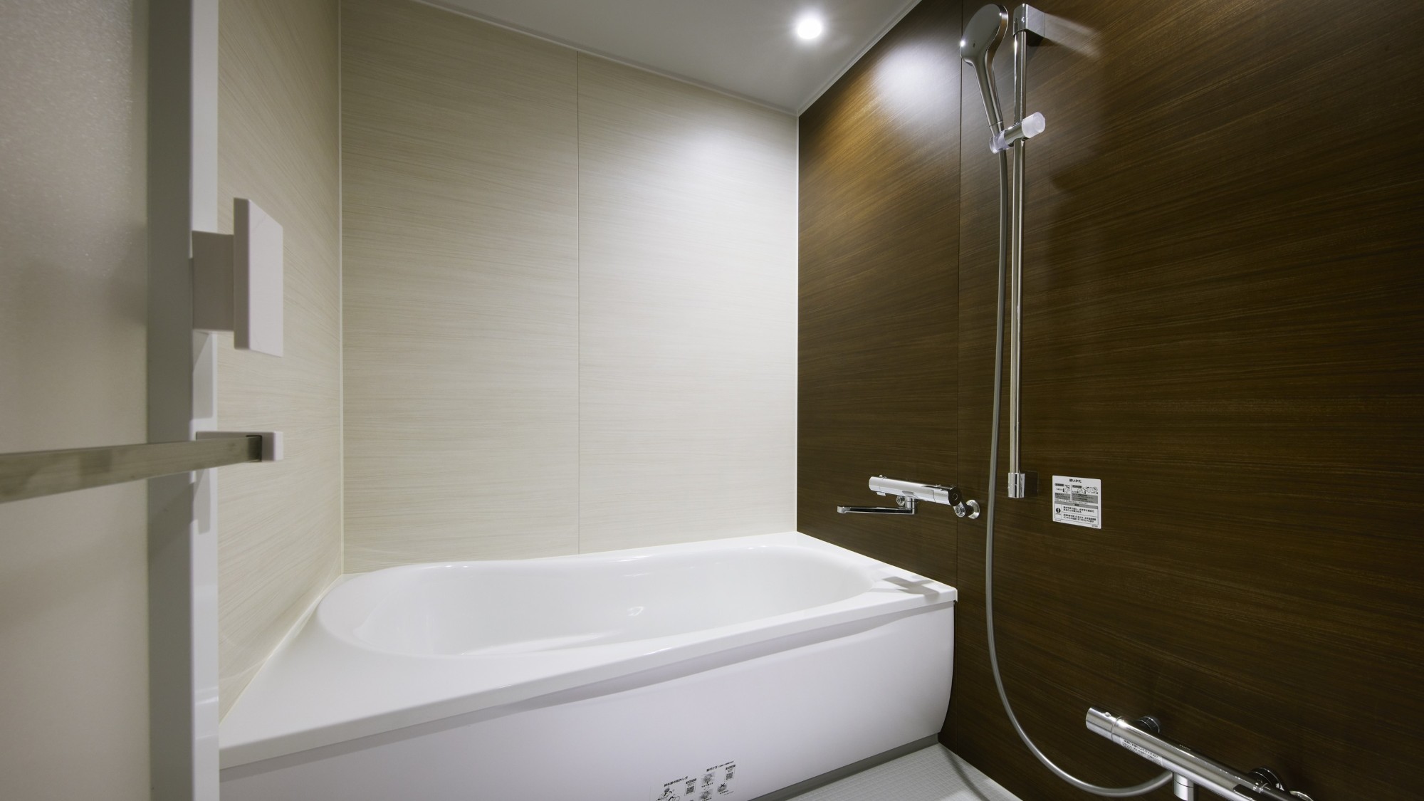 STATION Aiスイート6ベッド - フィールドビュー