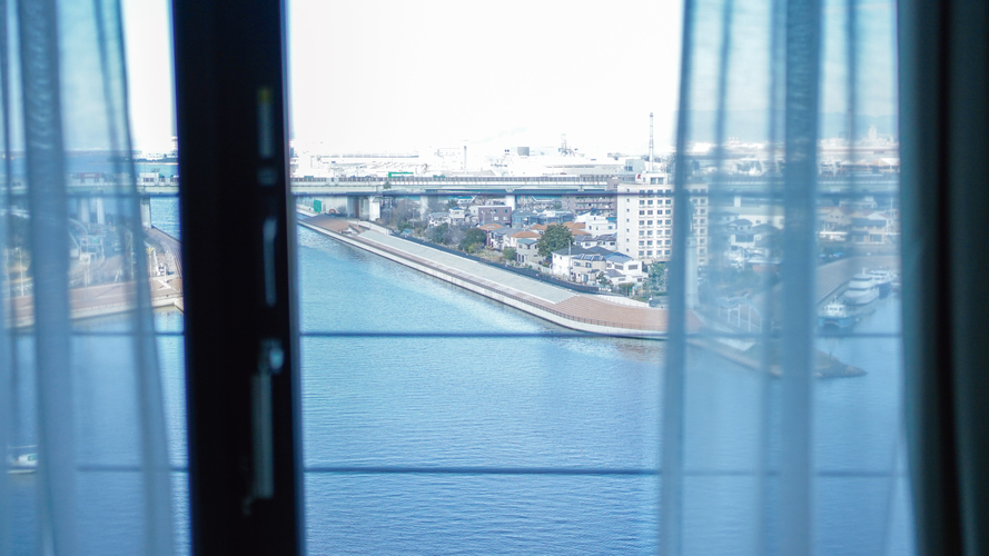 トリプルハーバービューファミリールーム (ソファベッド)　窓からの眺め