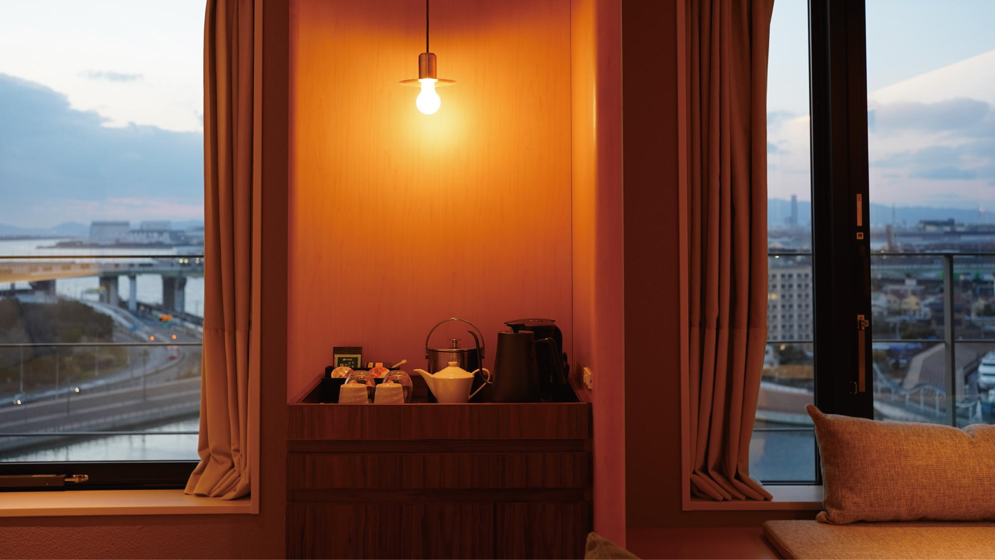 ウォーターフロント プレミアスイート