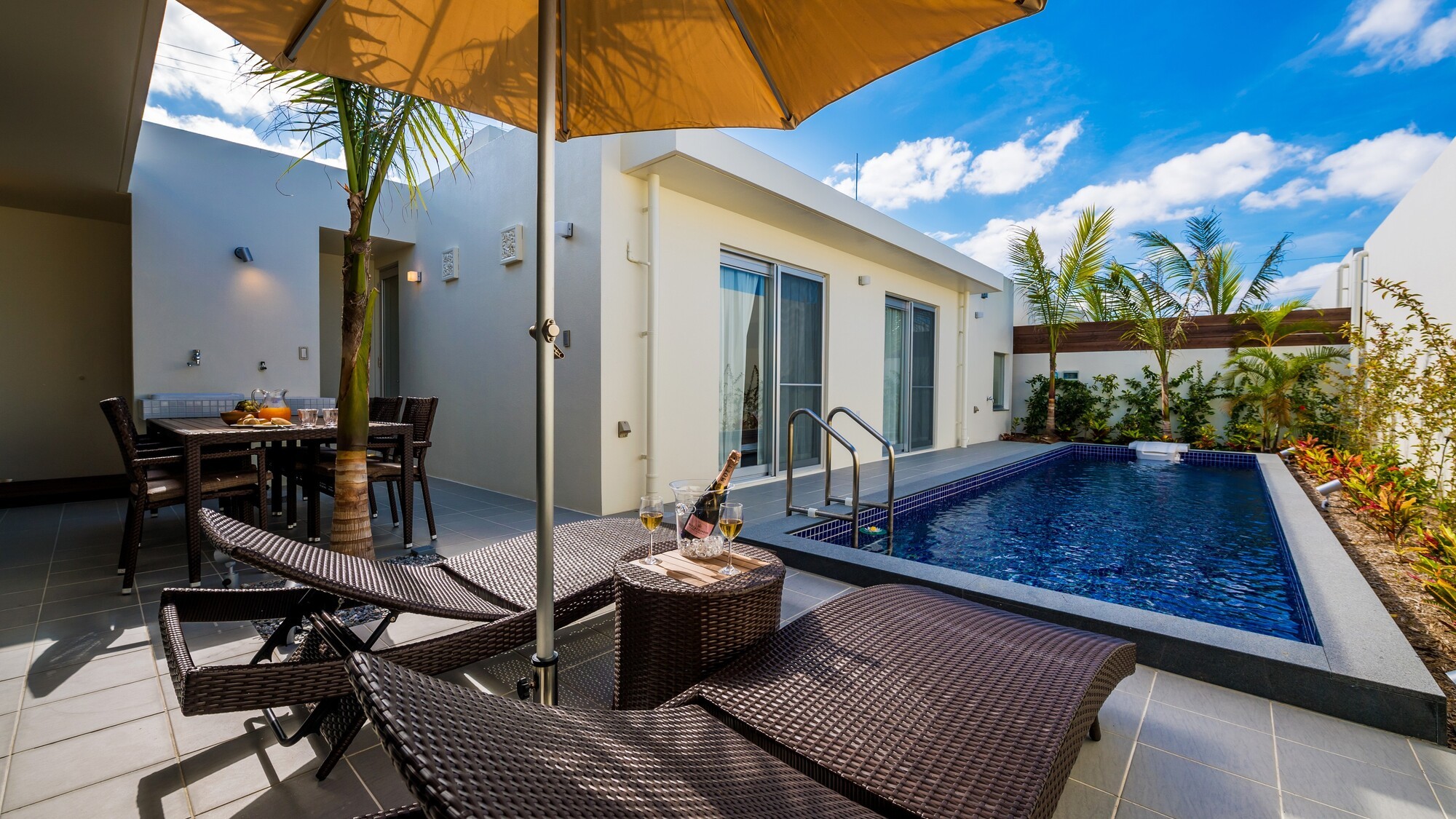 スイートプールヴィラ with BBQ