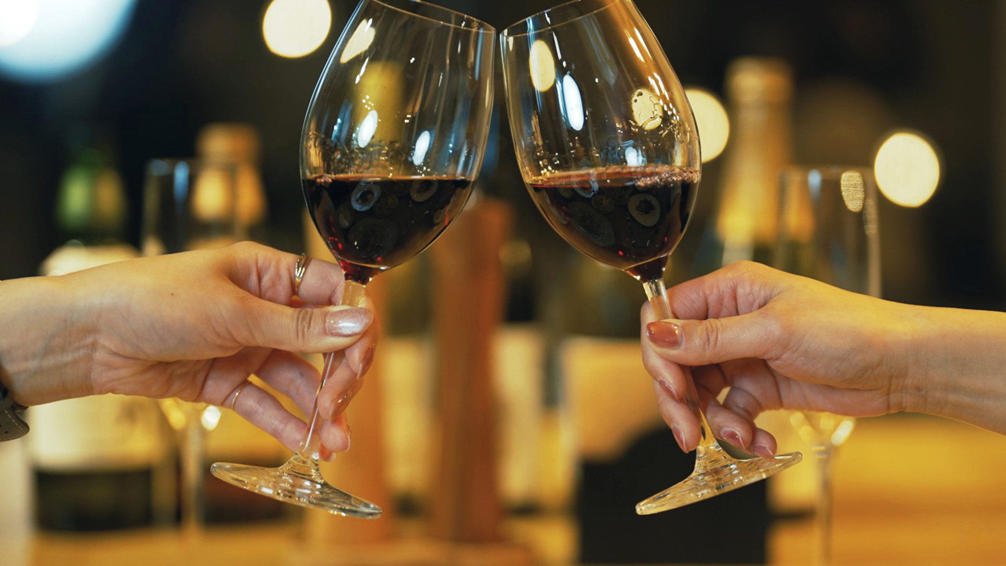 ・【ワイン】大切な人とワインと共に過ごす　日常を忘れ贅沢な時間をお過ごしください