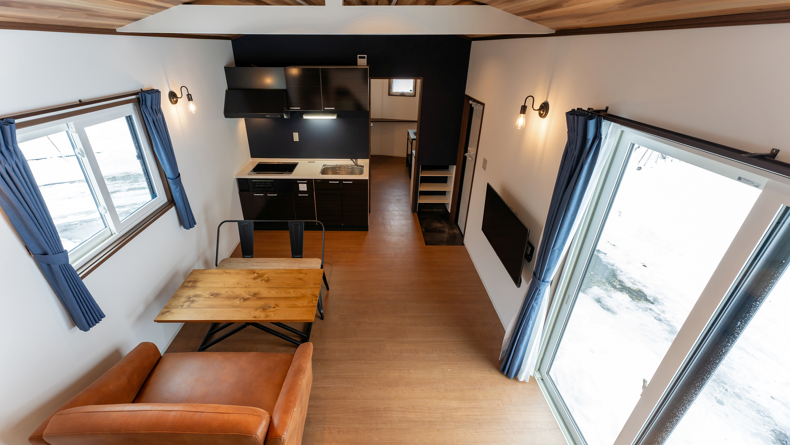 【部屋】温泉付コテージ Room01／定員1～4名／ベッドルーム＋ロフト