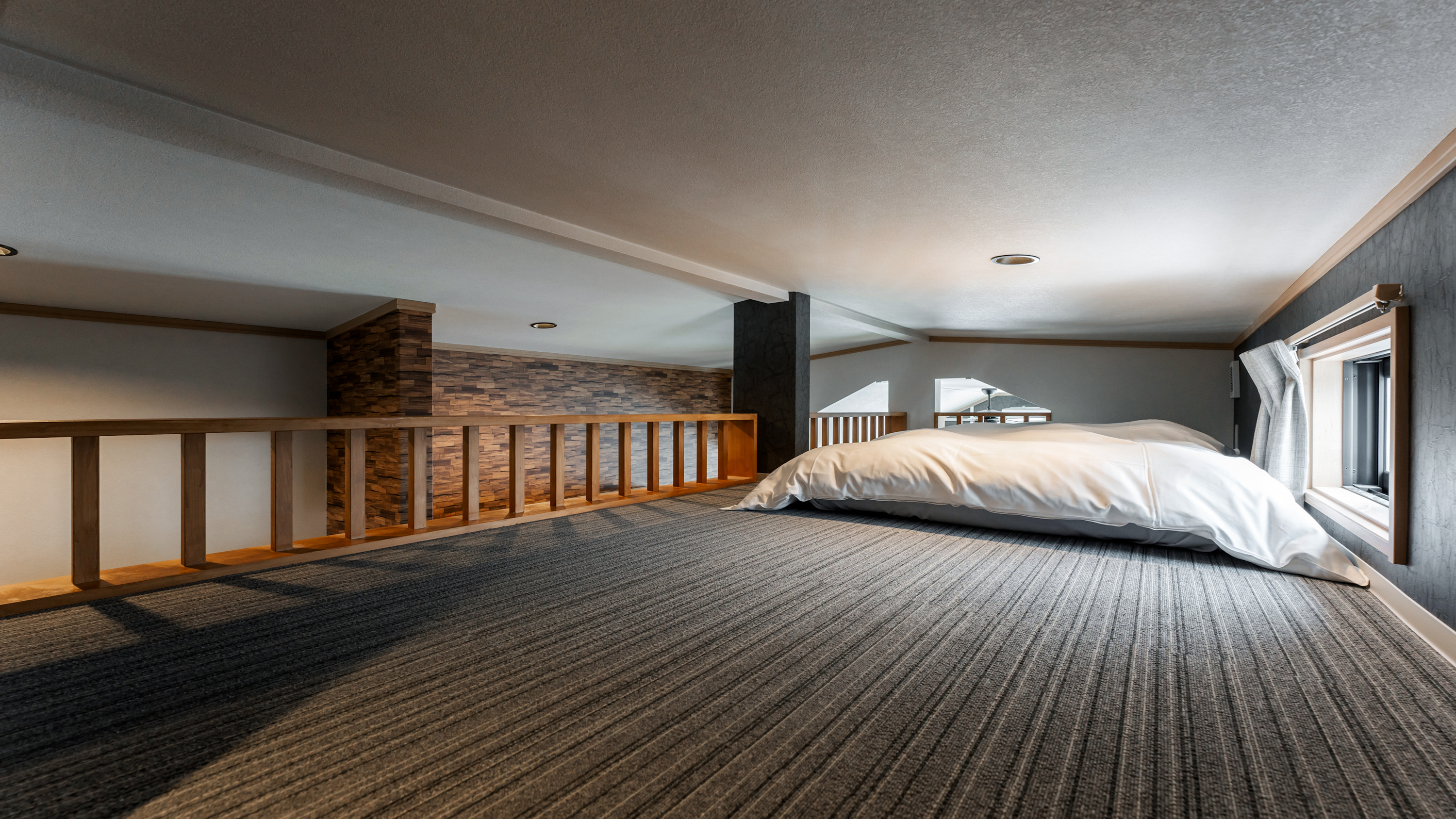 【部屋】温泉付コテージ Room02／定員1～6名／ベッドルーム＋ロフト