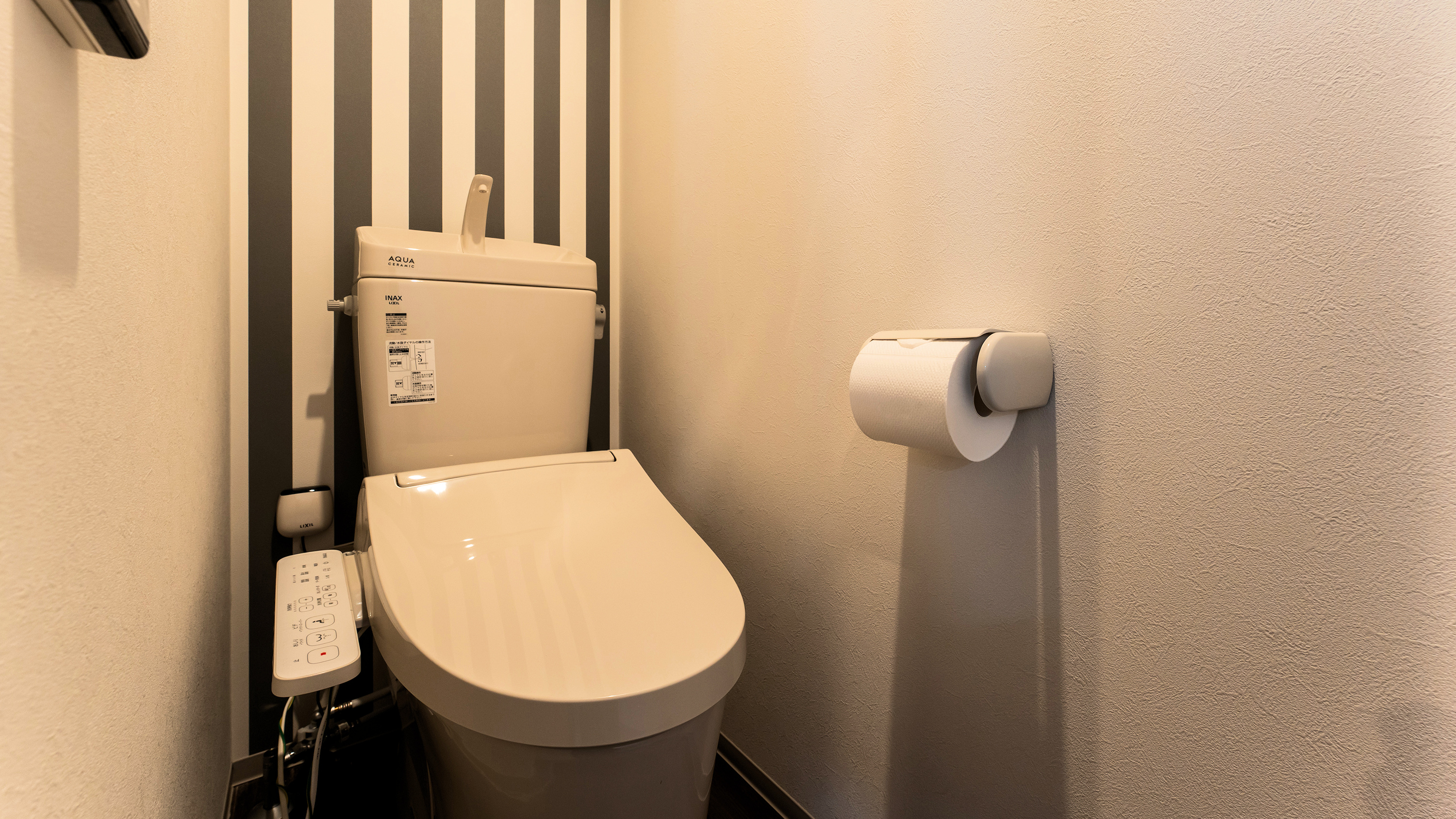 【部屋】温泉付コテージ Room03／定員1～6名／ベッドルーム＋ロフト