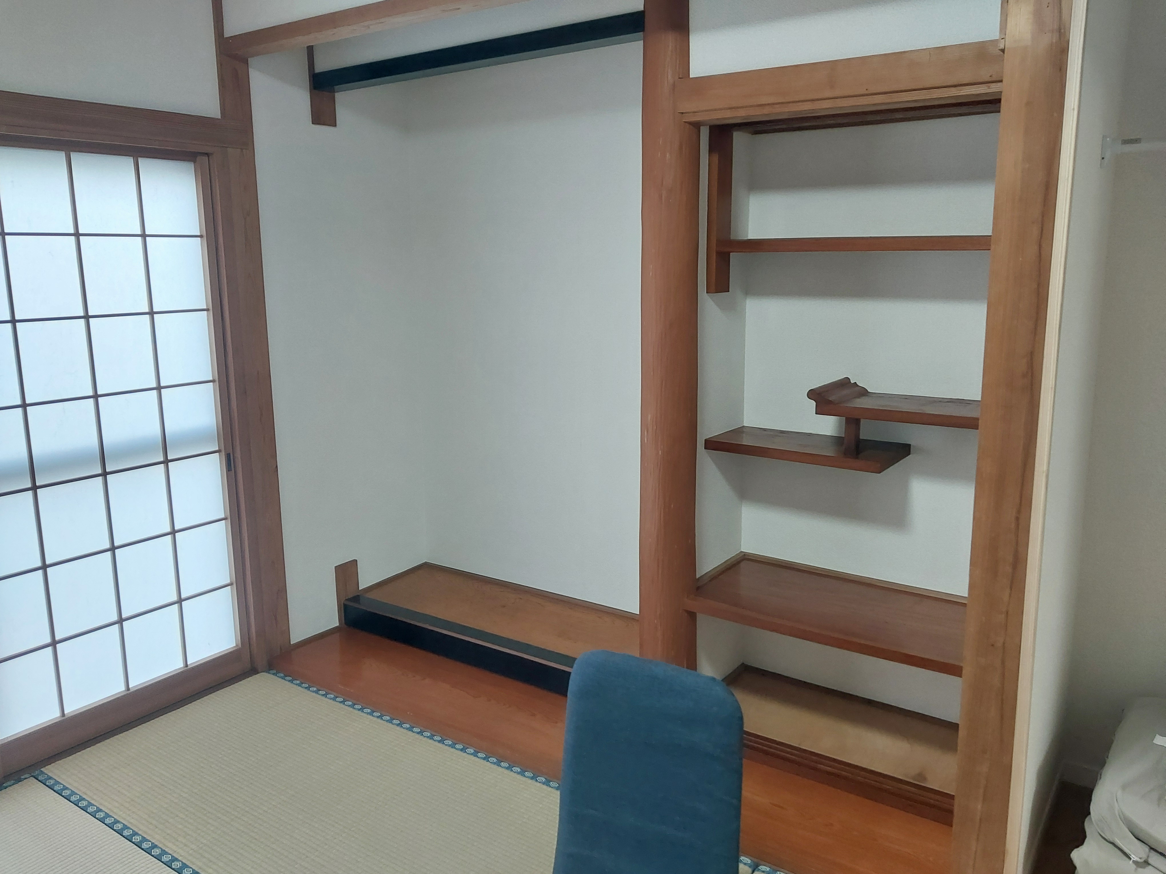 ファミリールーム（和室102号室）