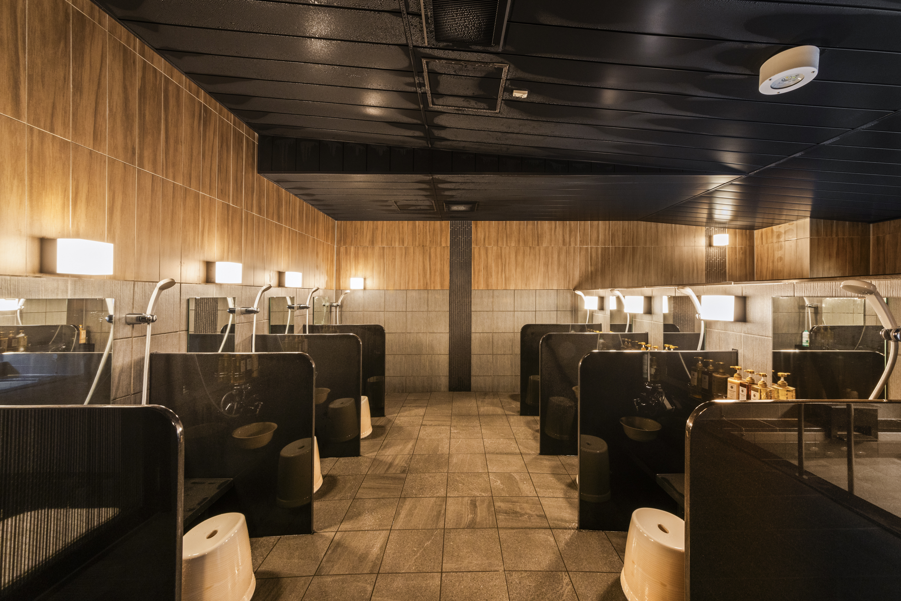 男性大浴場_洗い場