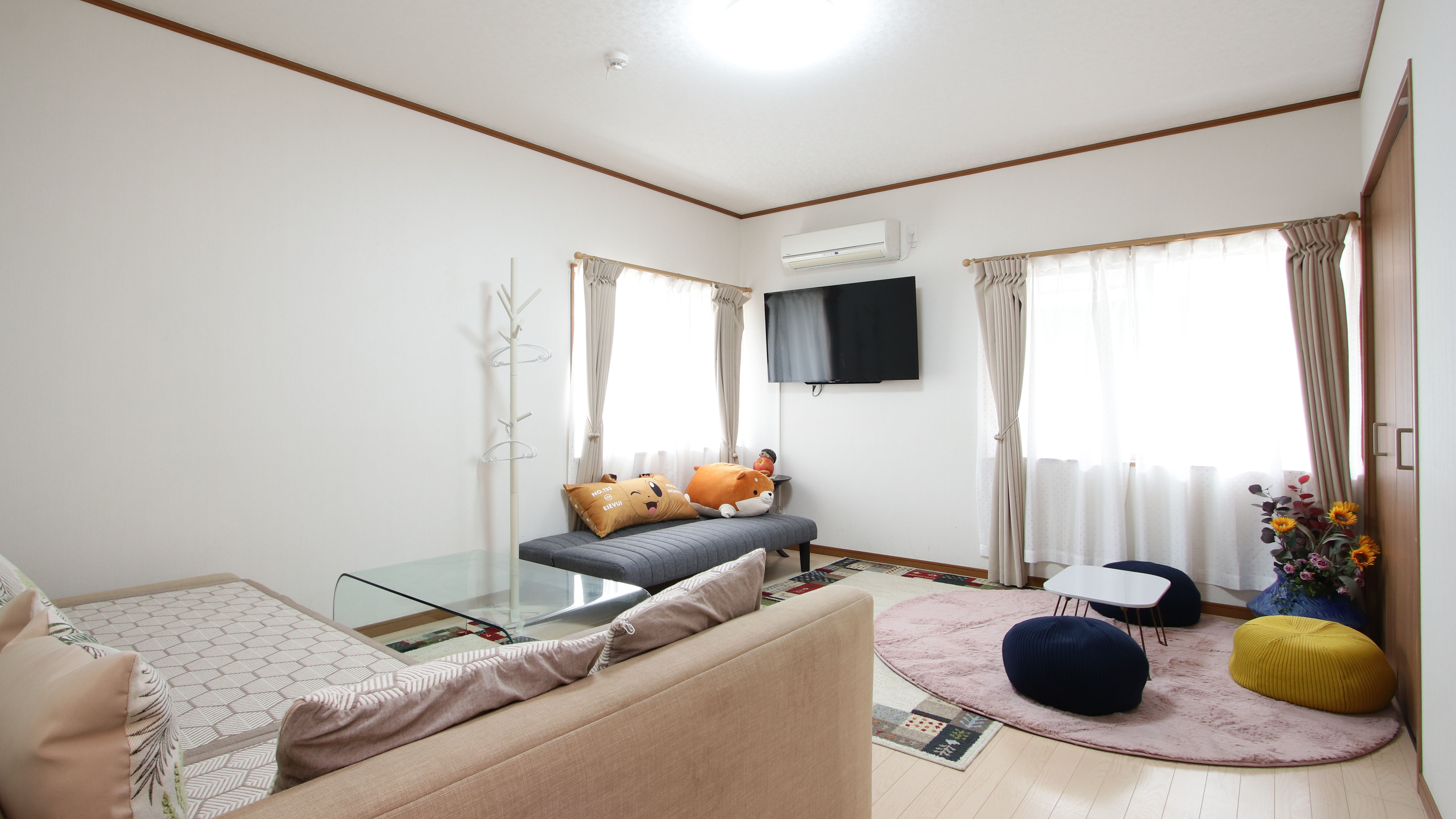 【館内】リビングルーム☆飲食可能！*