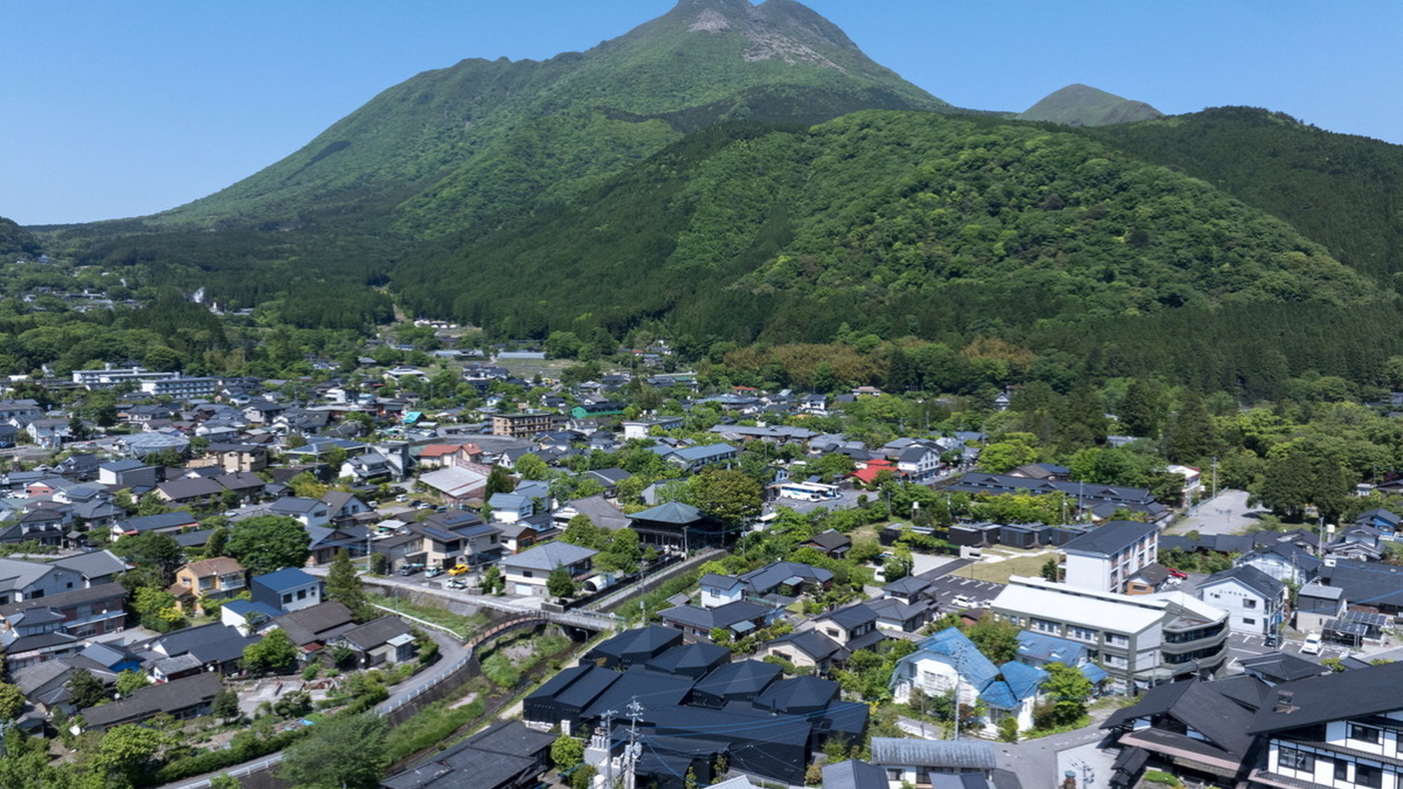 自然に抱かれた新湯治スタイル