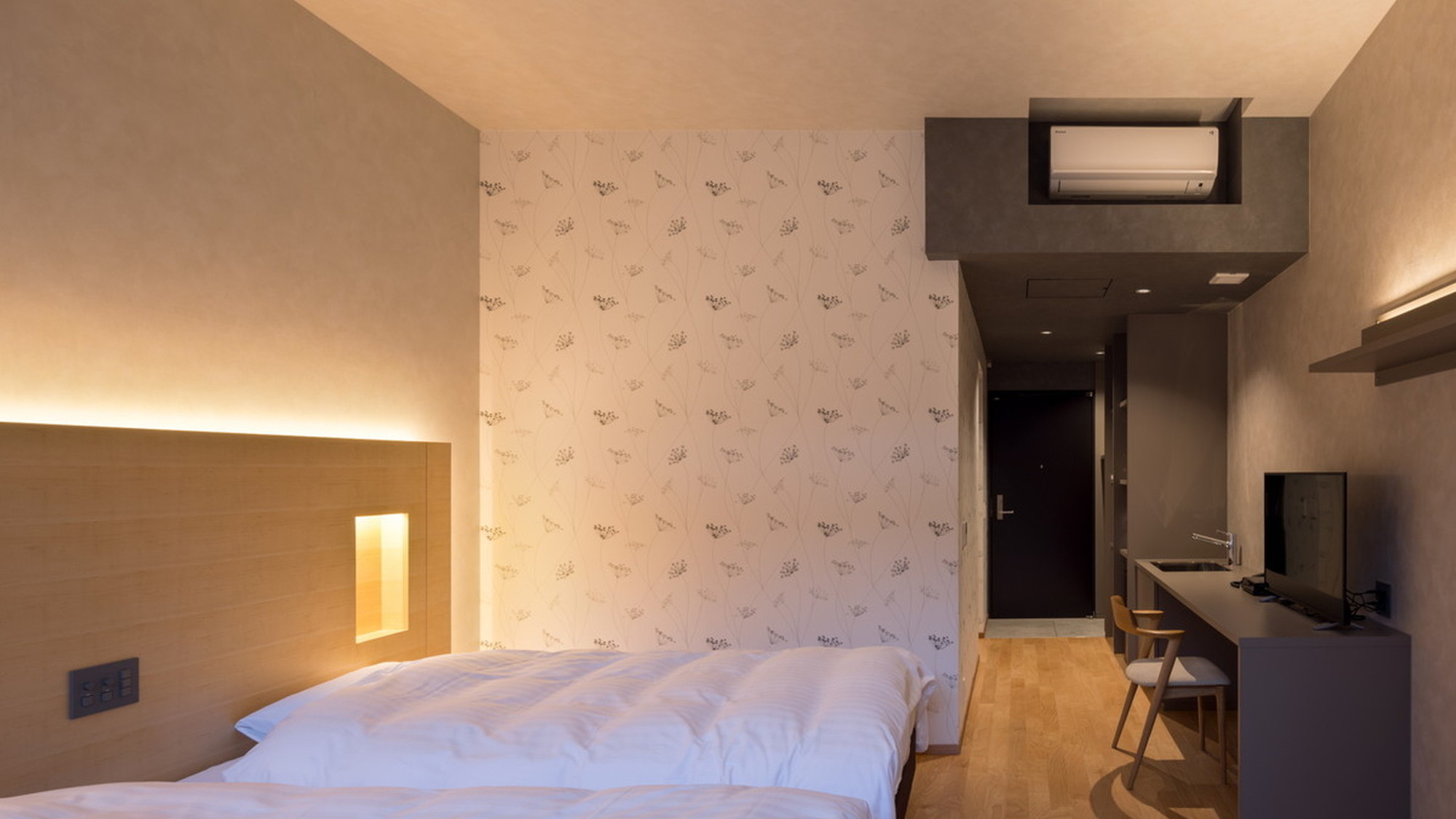 ツイン　洋室サンルーム　ベッド