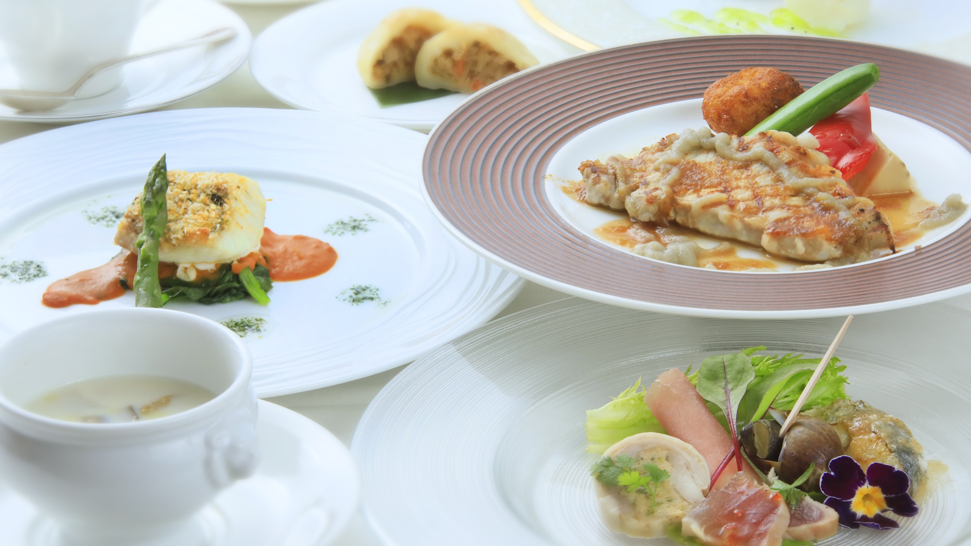 ご夕食｜創作ダイニング・デュミビュッフェ／スタンダード★ルミエール　※イメージ