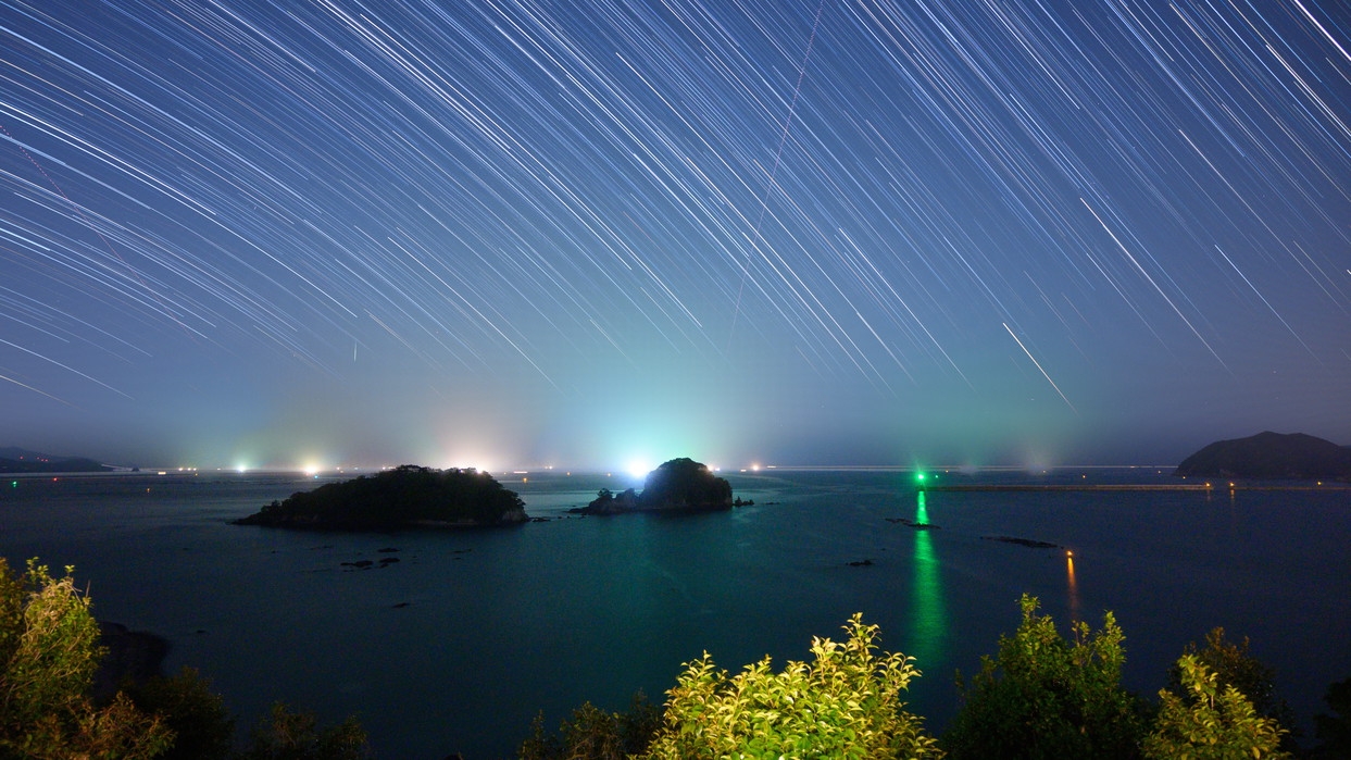 【冬季限定】露天風呂から望む奇跡の絶景。「だるま夕日」と冬の星空を二人占め＜一泊二食＞