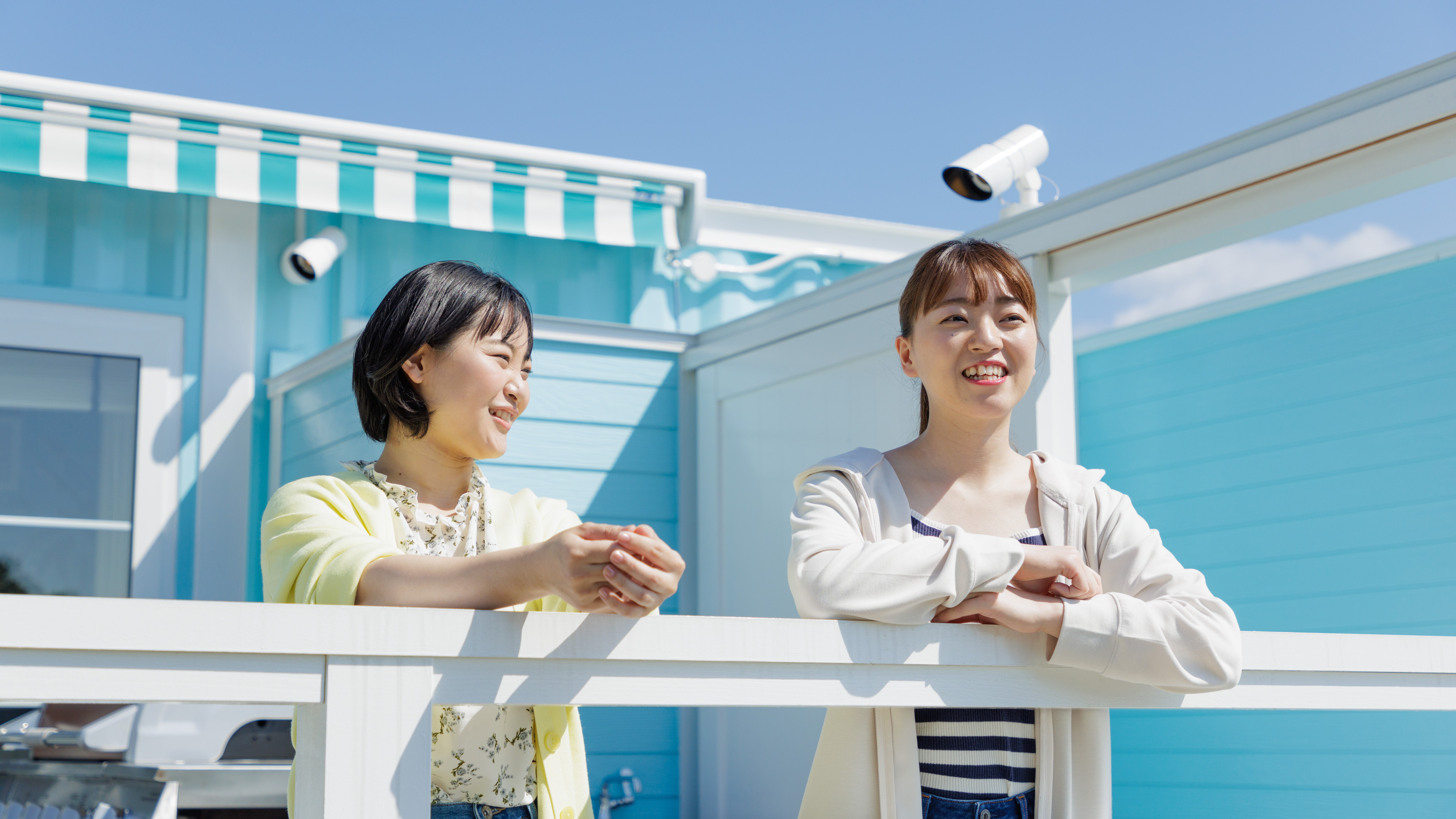 テラスで歓談