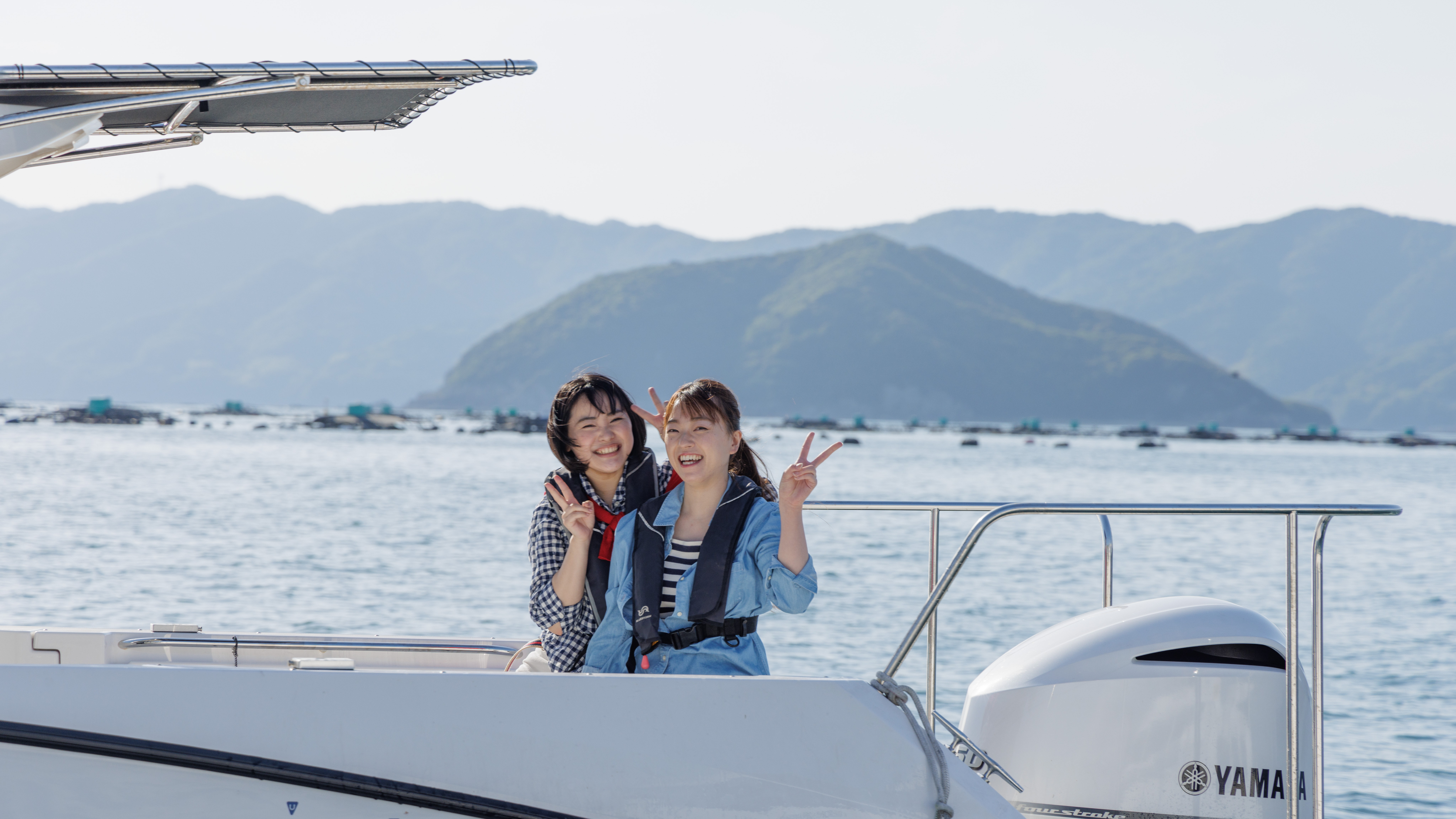 釣り場までは美しい海と景色をお楽しみいただけます