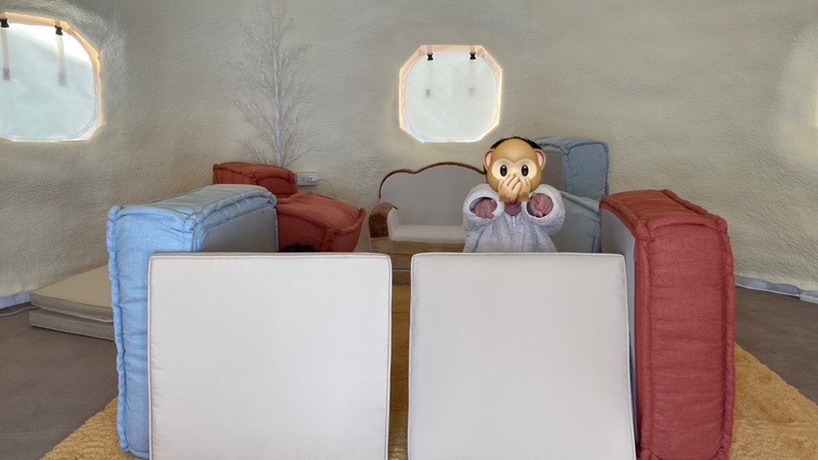 インスタントハウスで遊んでいます。13