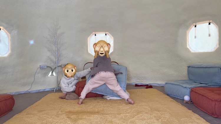 インスタントハウスで遊んでいます。6