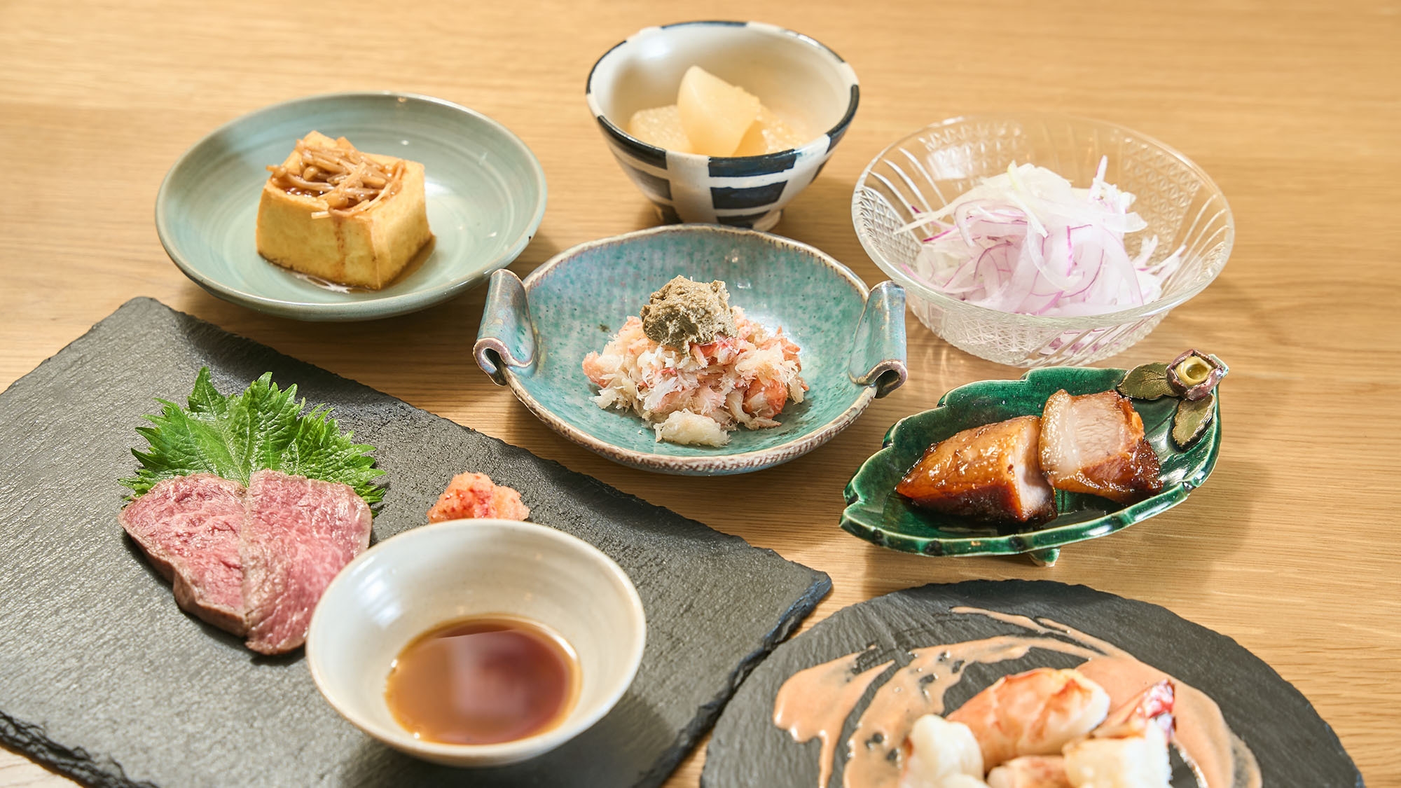 【早期割30】〔二食付／朝しらす〕すき焼きorちゃんこ鍋＋一品料理５品／朝はしらす丼