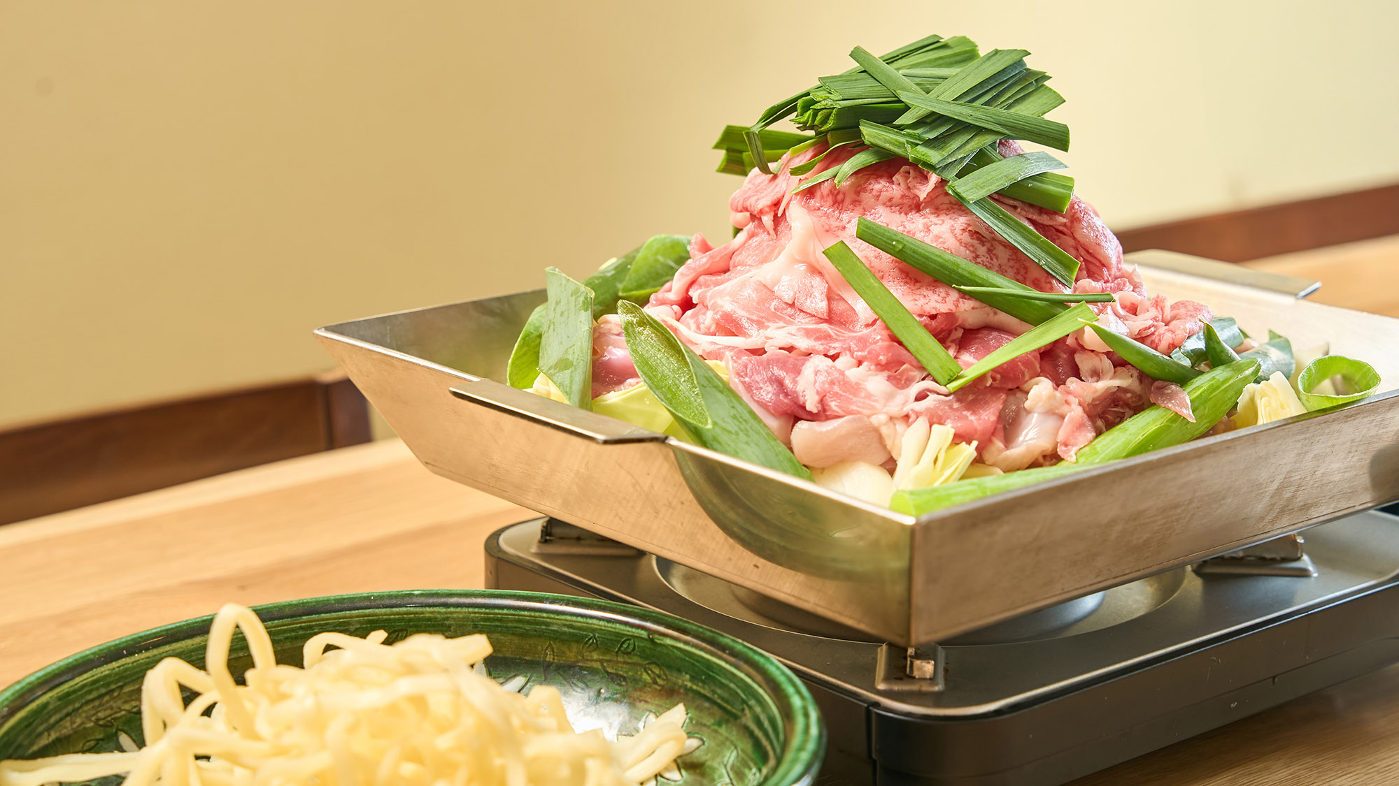 ・【夕食／ちりとり鍋】お肉の旨みと野菜の甘みを同時堪能できる、こだわりのちりとり鍋をご堪能ください