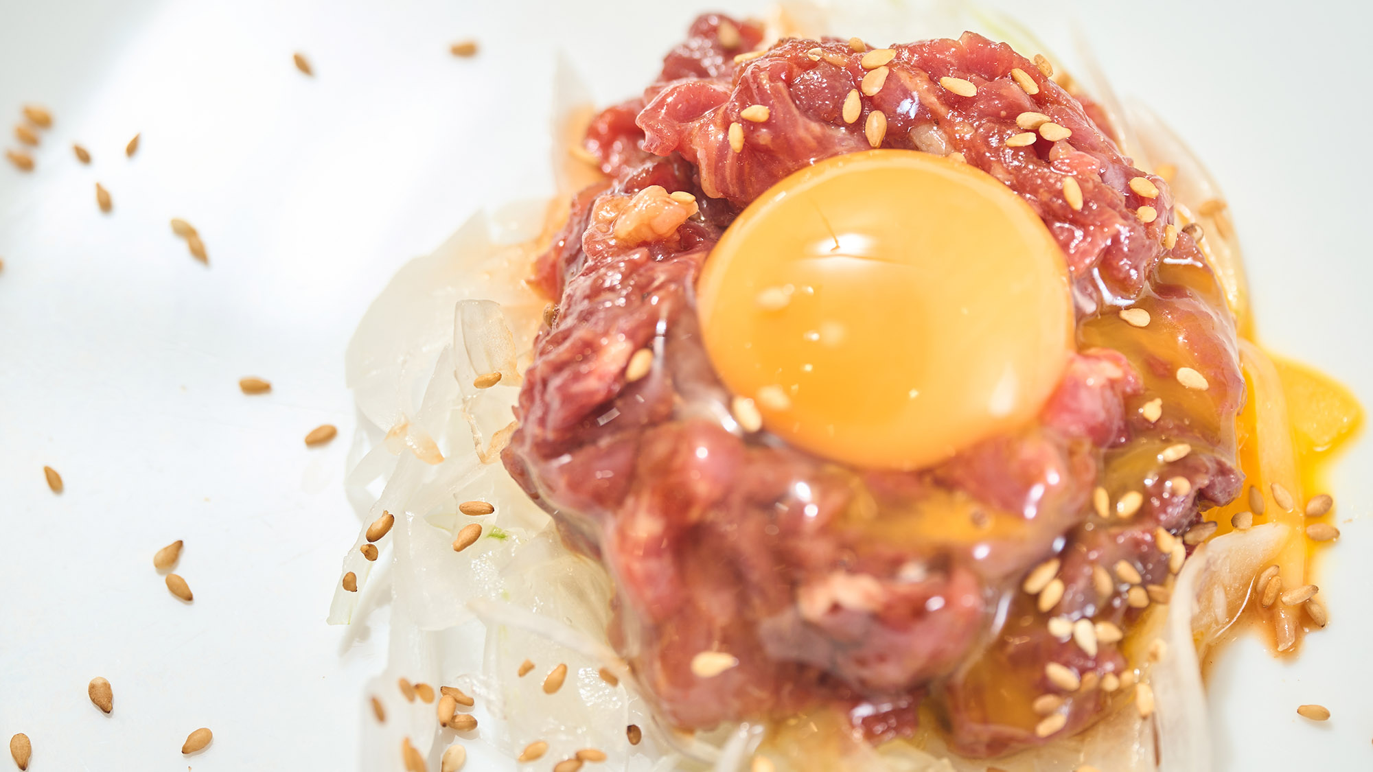 【夕食／日替わりメニュー】夕食にて季節に応じたメニューを5品～7品/人ご提供しています(一例)