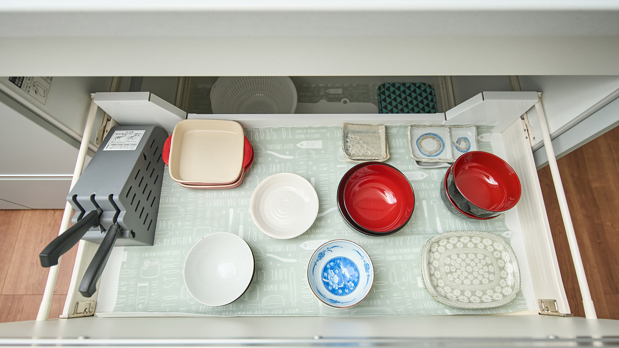 ・【食器類／ミント】様々なお料理に対応できる食器をご用意。お食事に合わせてご自由にご利用ください