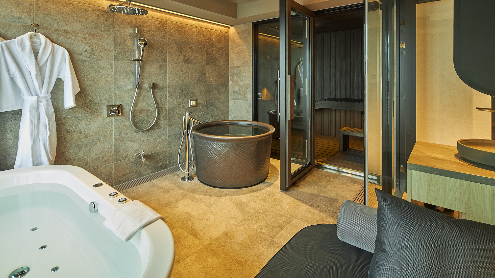 サクラジマスイートwithSAUNAGE5