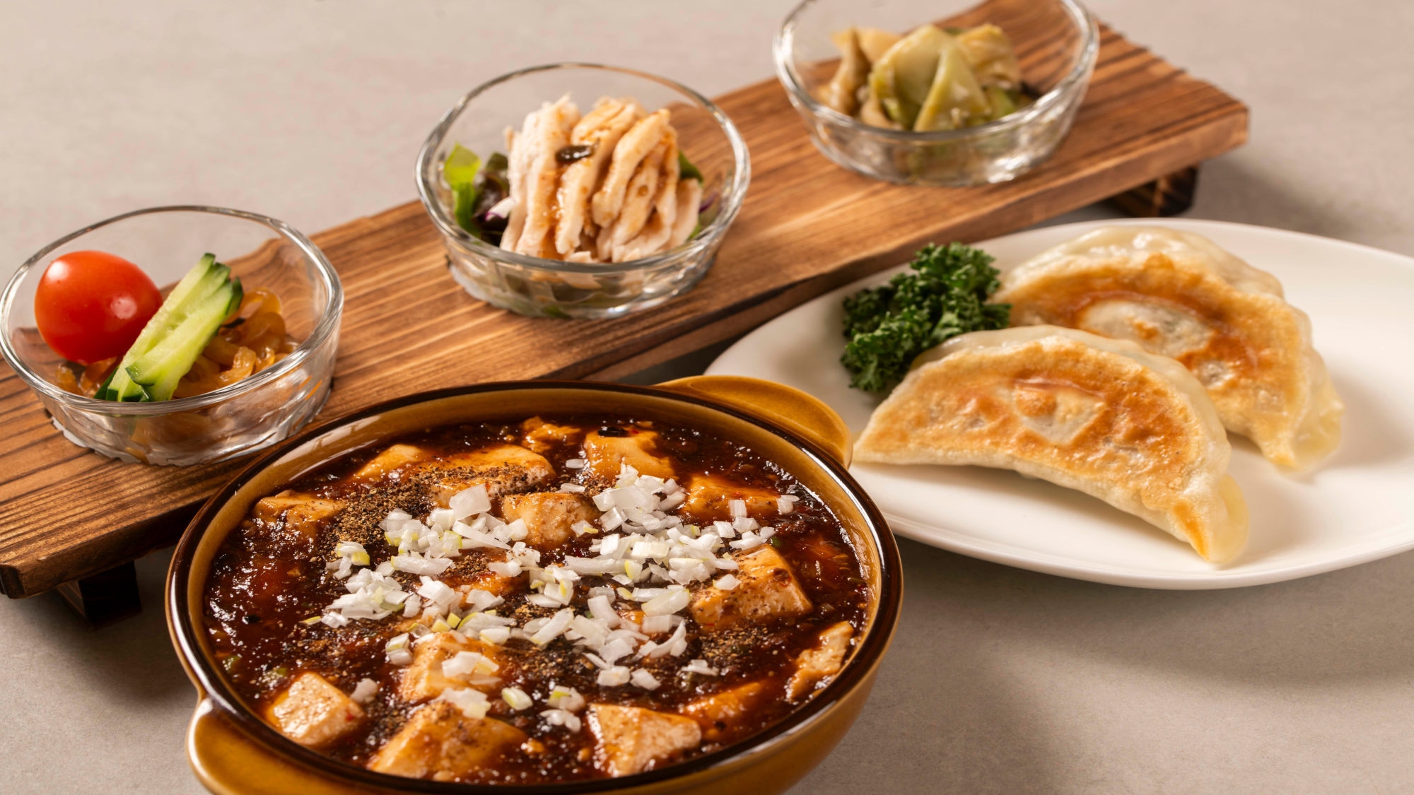 【晩酌セット〜華のひと刻〜／朝食付き】温泉・サウナ無料