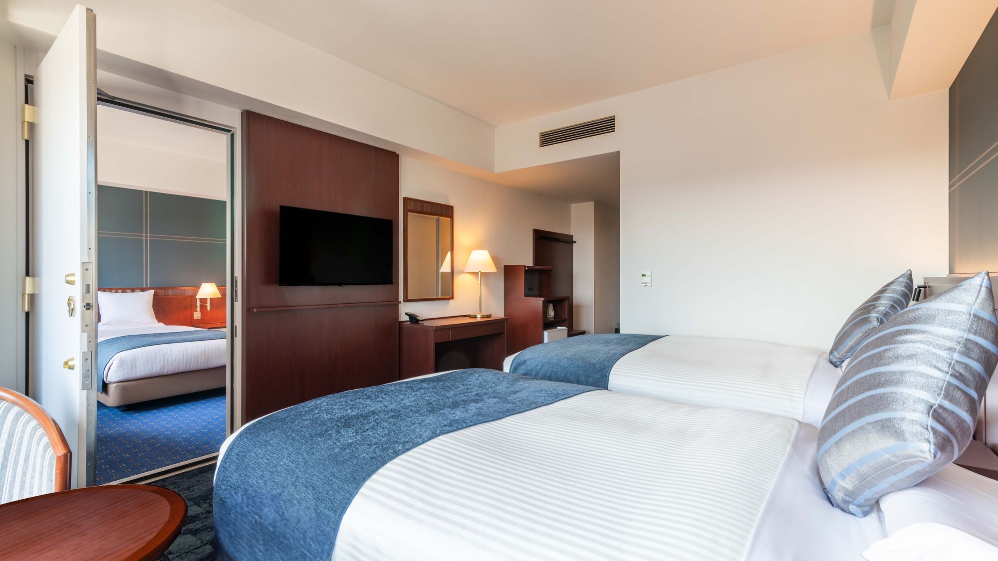 コネクティングツイン