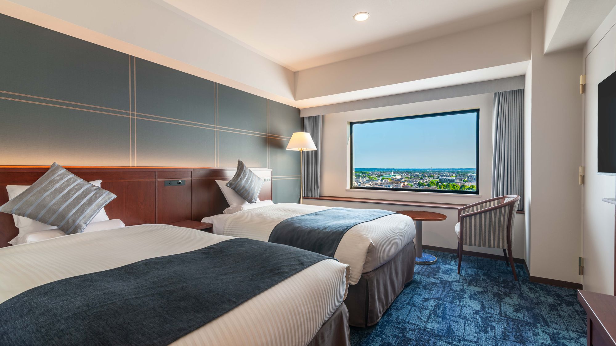 アクセシブルセミダブル　