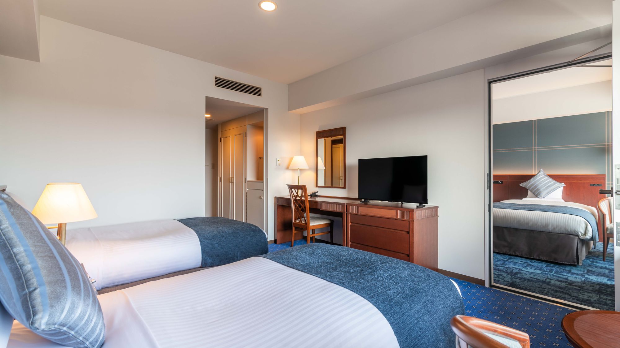 コネクティングツイン