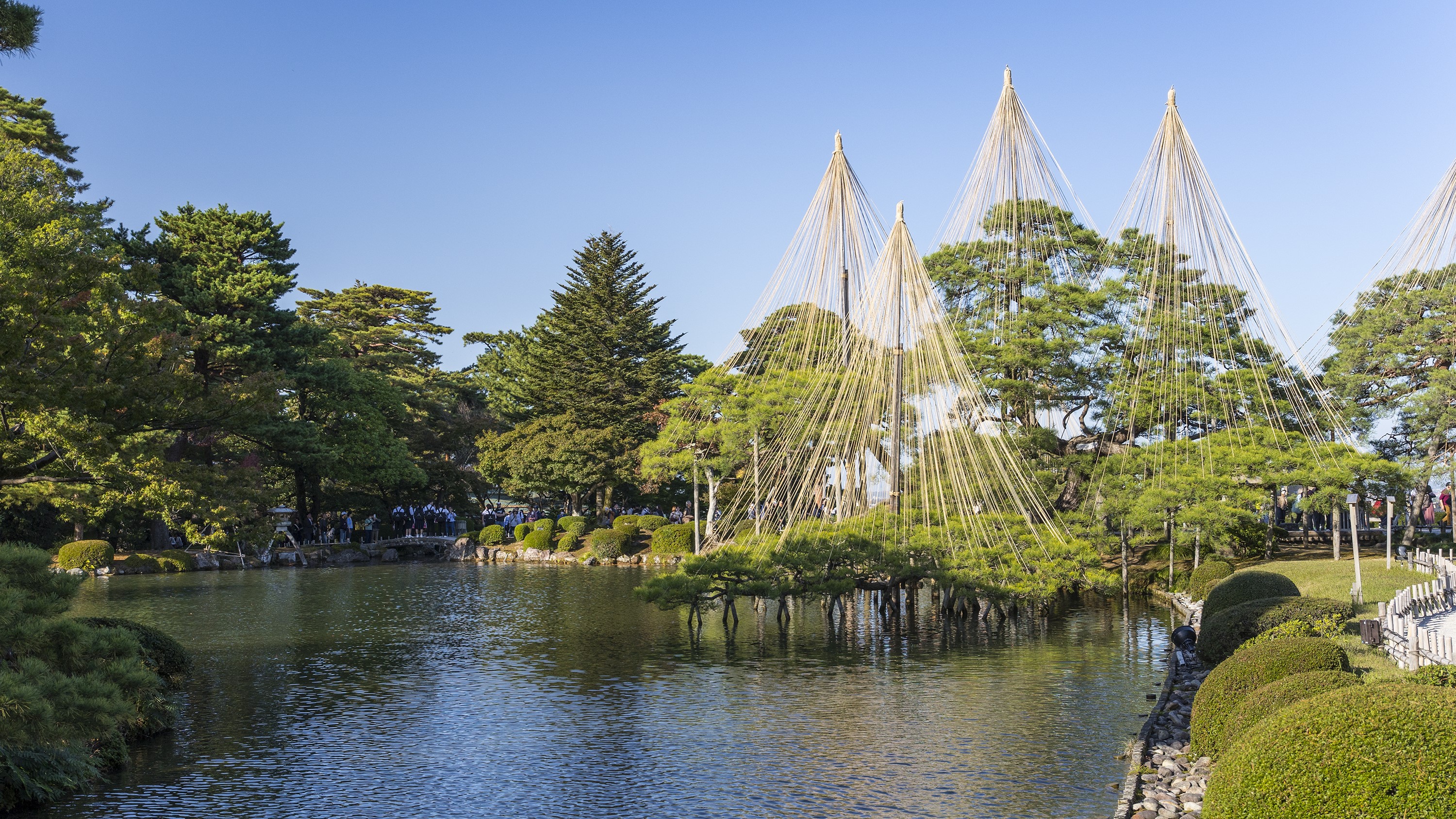 兼六園©金沢市　徒歩約5分