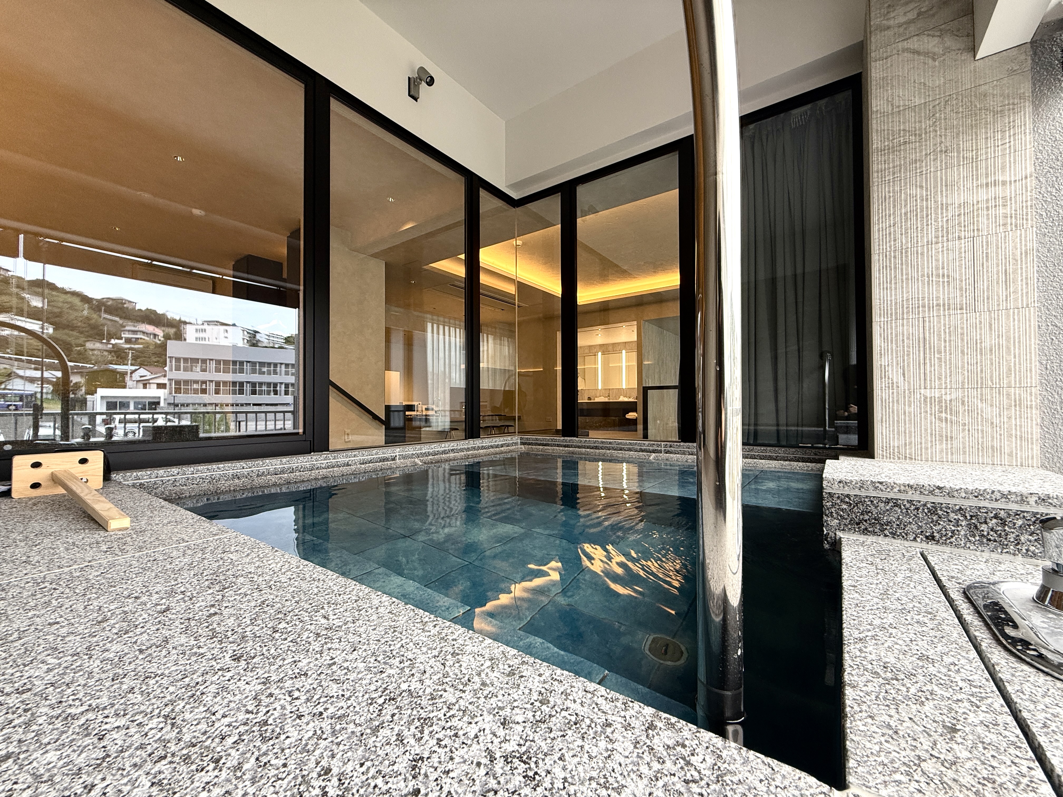 ドッグスイートガーデンビュー