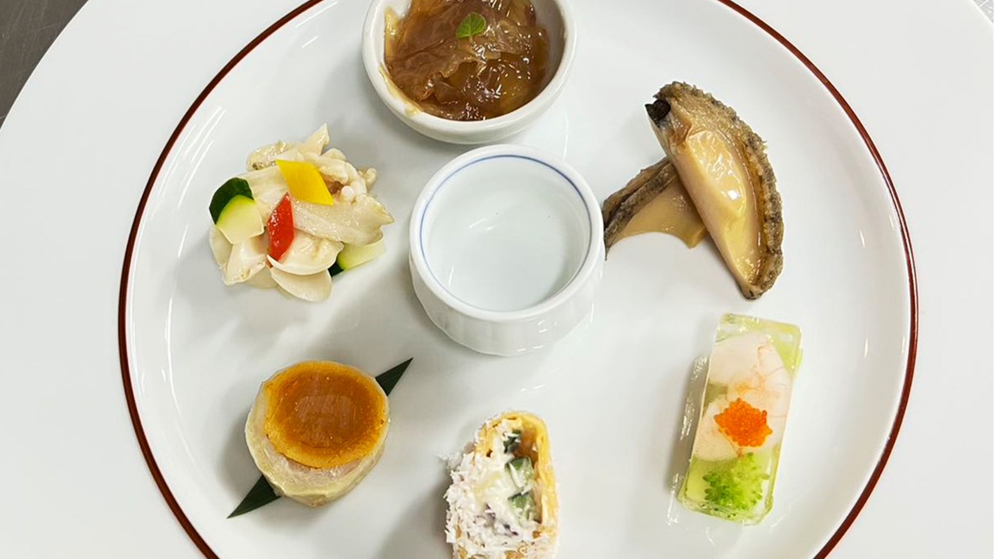【秋の美食旅】上海の秋の風物詩・上海蟹を贅沢に味わう「期間限定・上海蟹コース」