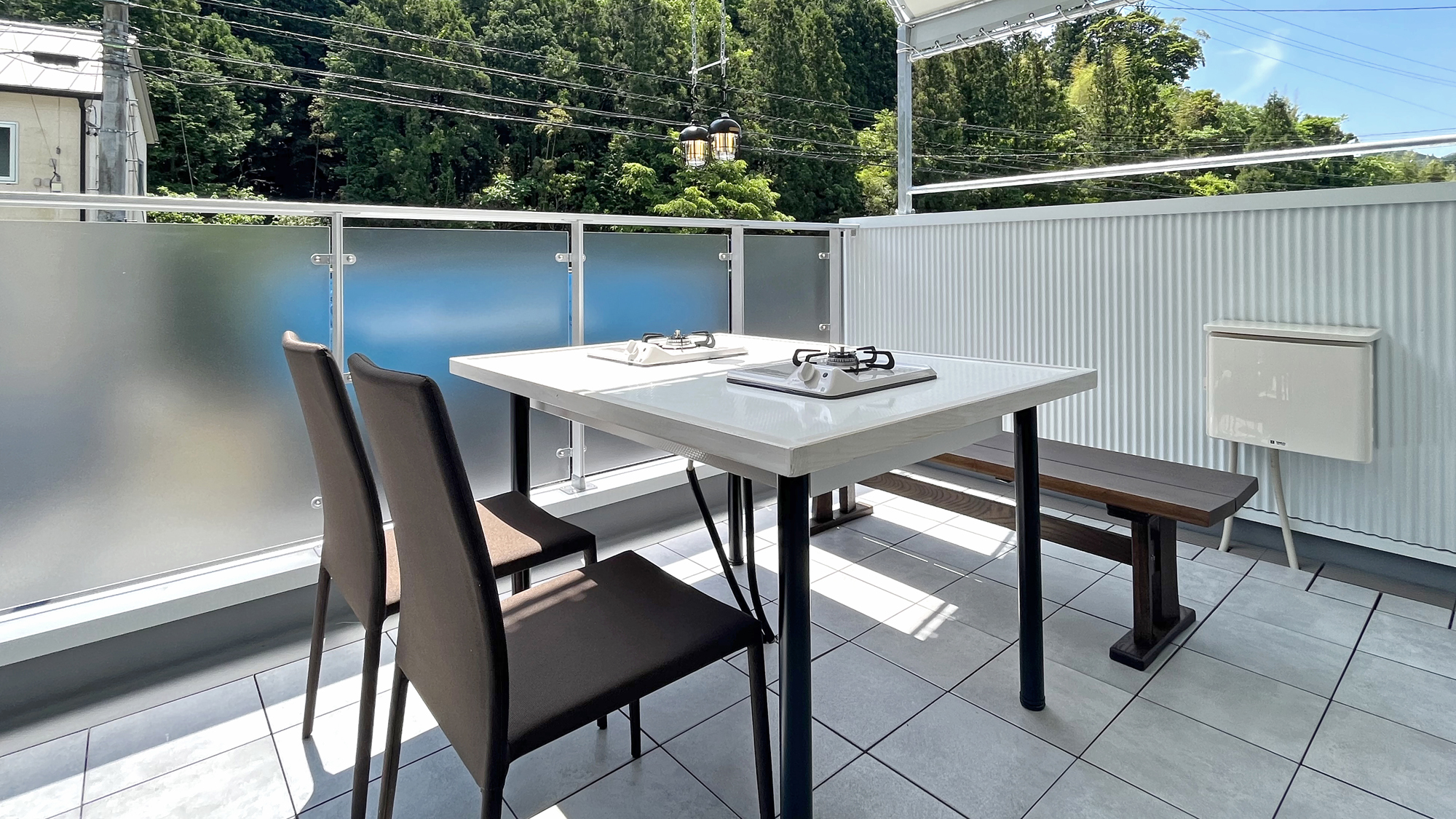 たまコテA棟◆調理・ダイニングセットはテラスにて