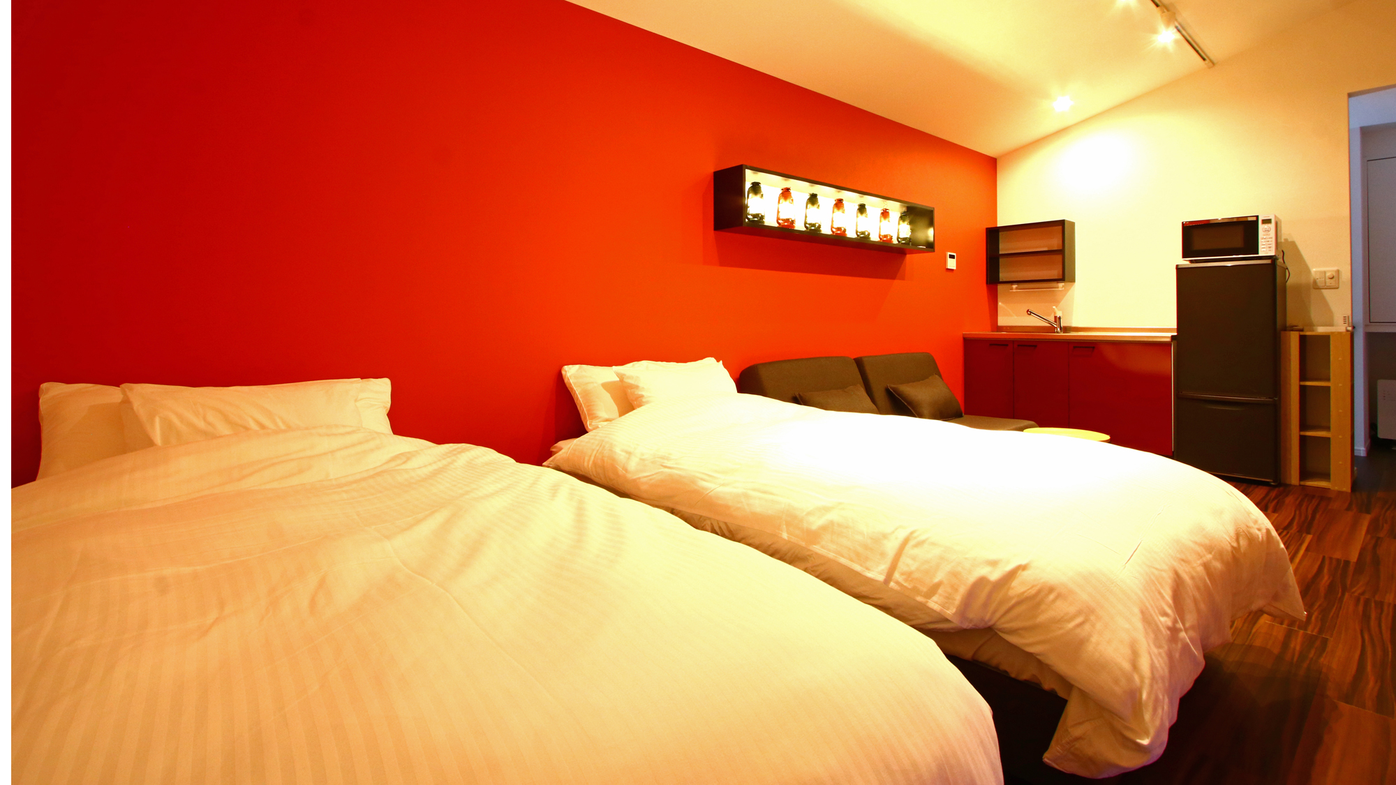 たまコテB棟◆シモンズベッド、ソファベッド、布団で10名まで可