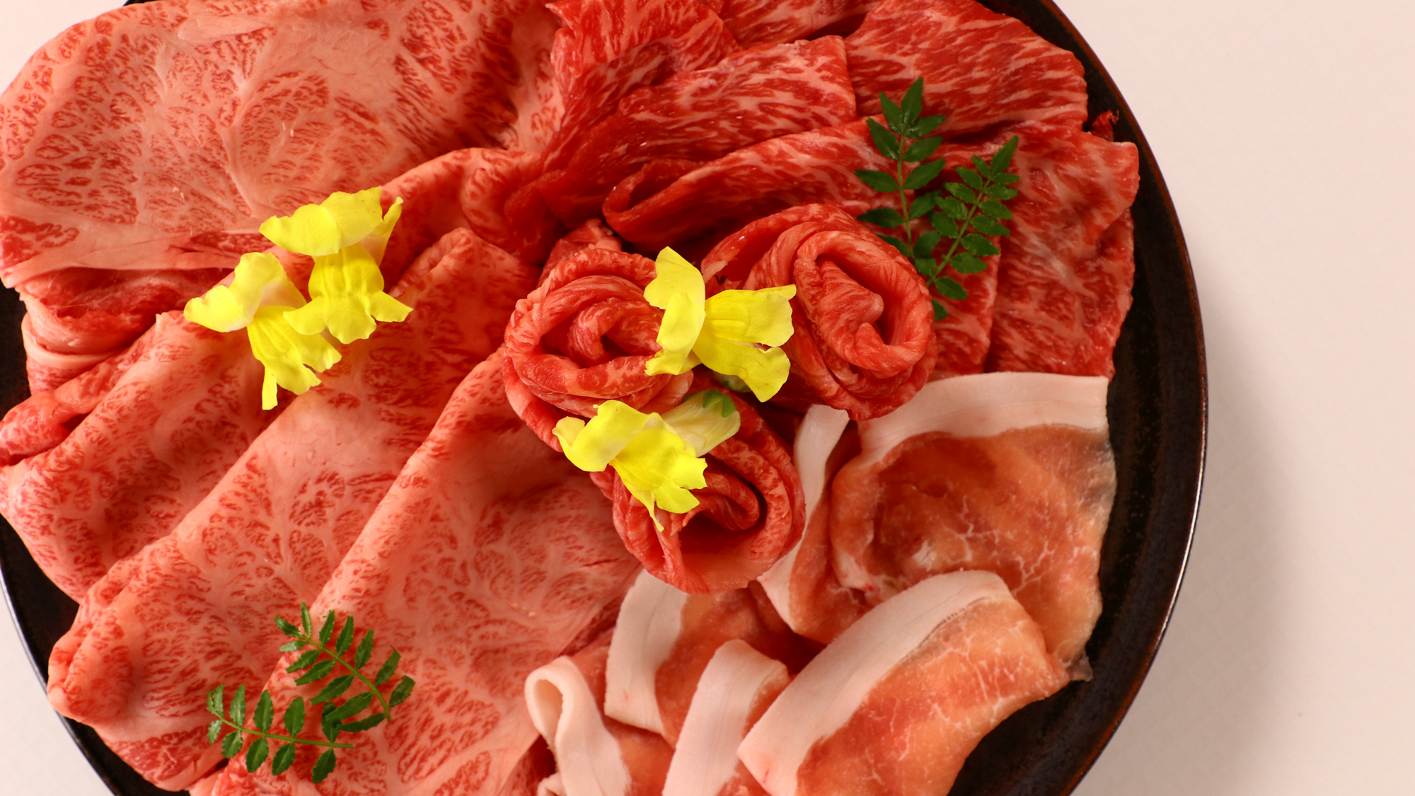 たまコテしゃぶしゃぶ◆特選黒毛和牛三種