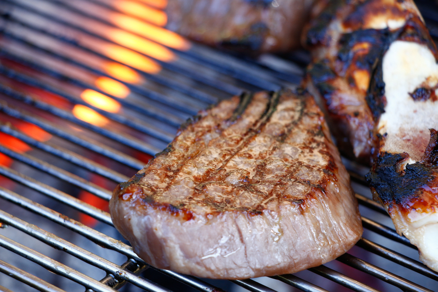 ミシュランシェフが手掛ける「そらをあおぐプレミアムBBQセット」1泊2食付きプラン