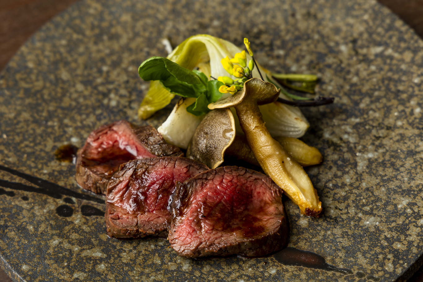 【ロキデ本館】朝食なし素泊まりプラン　（ディナーはコース　or　単品料理　or　なし） 