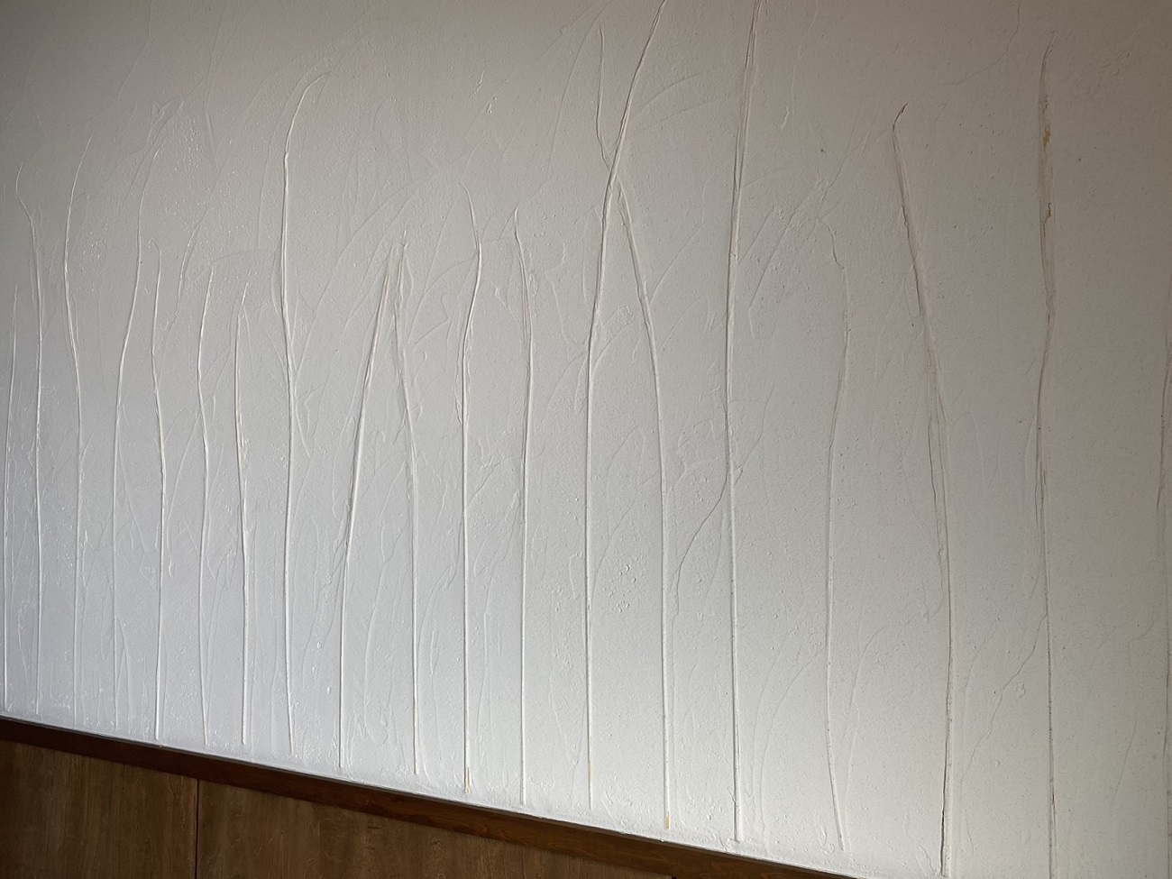 ロキデ本館＜マコモ漆喰壁＞