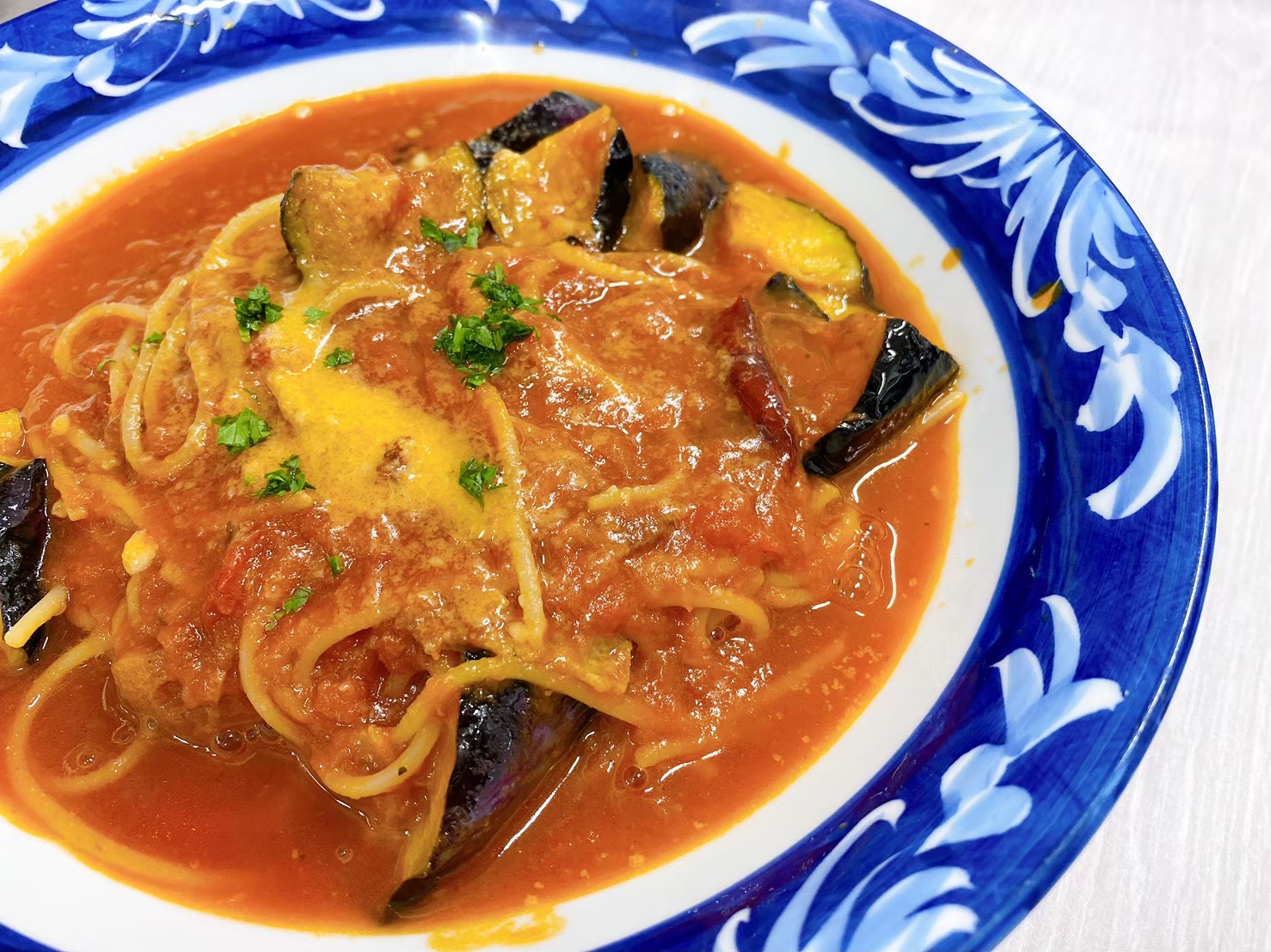 単品メニュー＜ナスベーコントマトスパゲティ＞