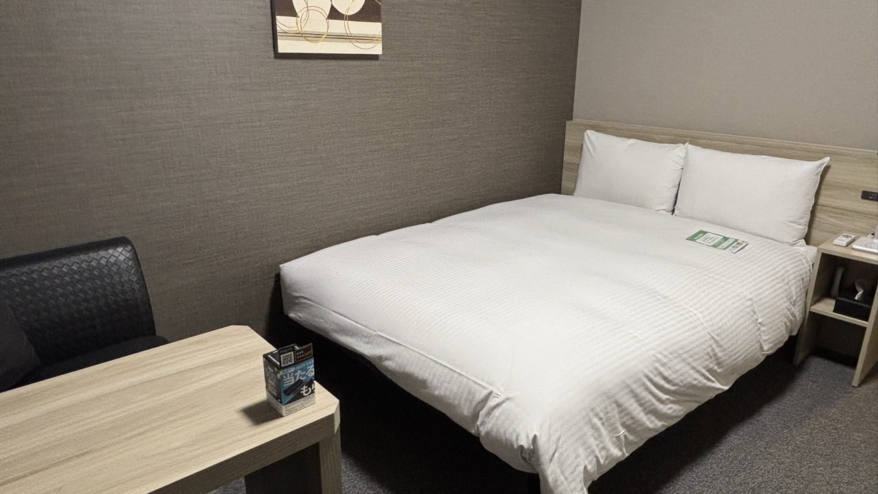 ◆加熱式たばこ専用◆セミダブルルーム