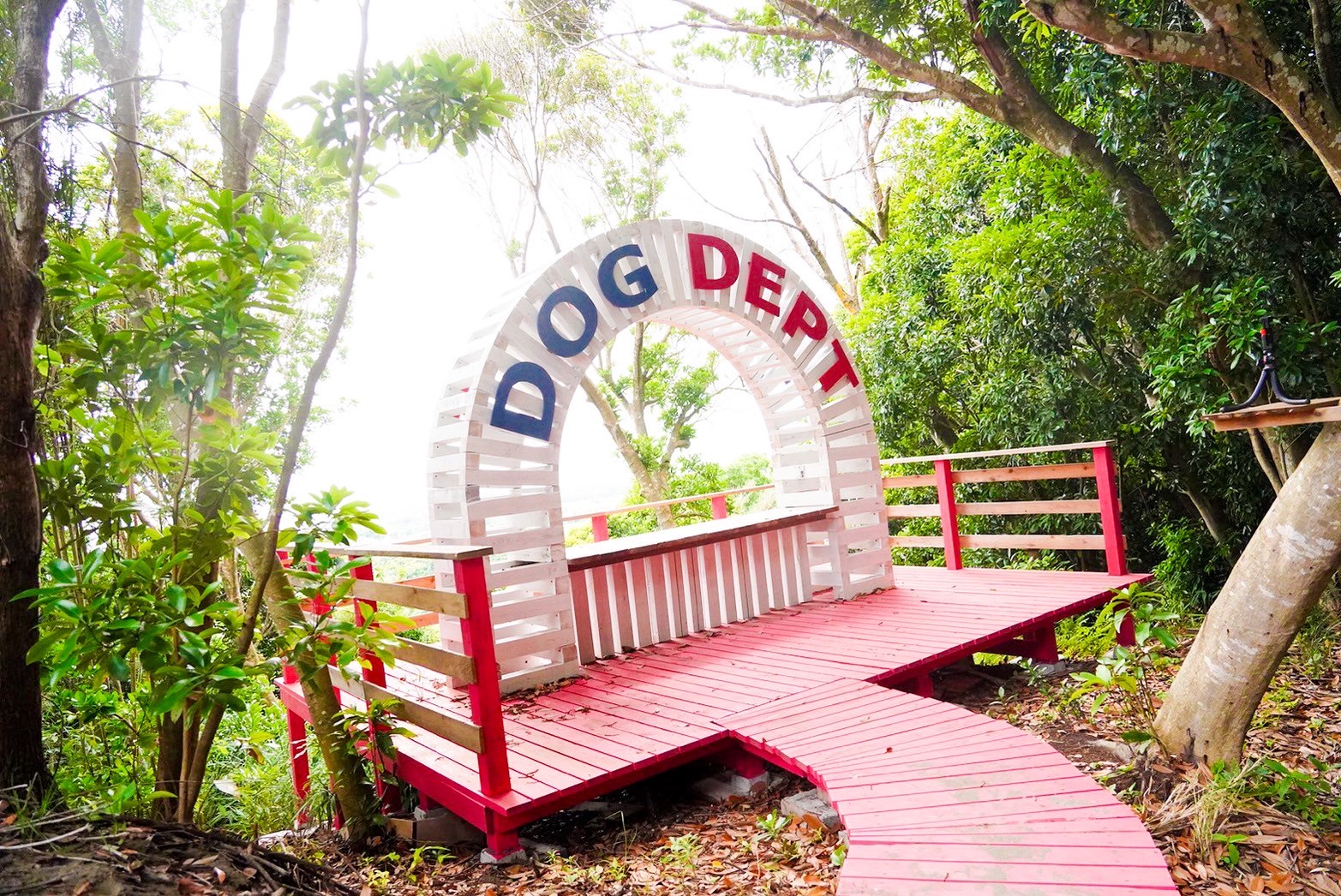 海が見える展望デッキ