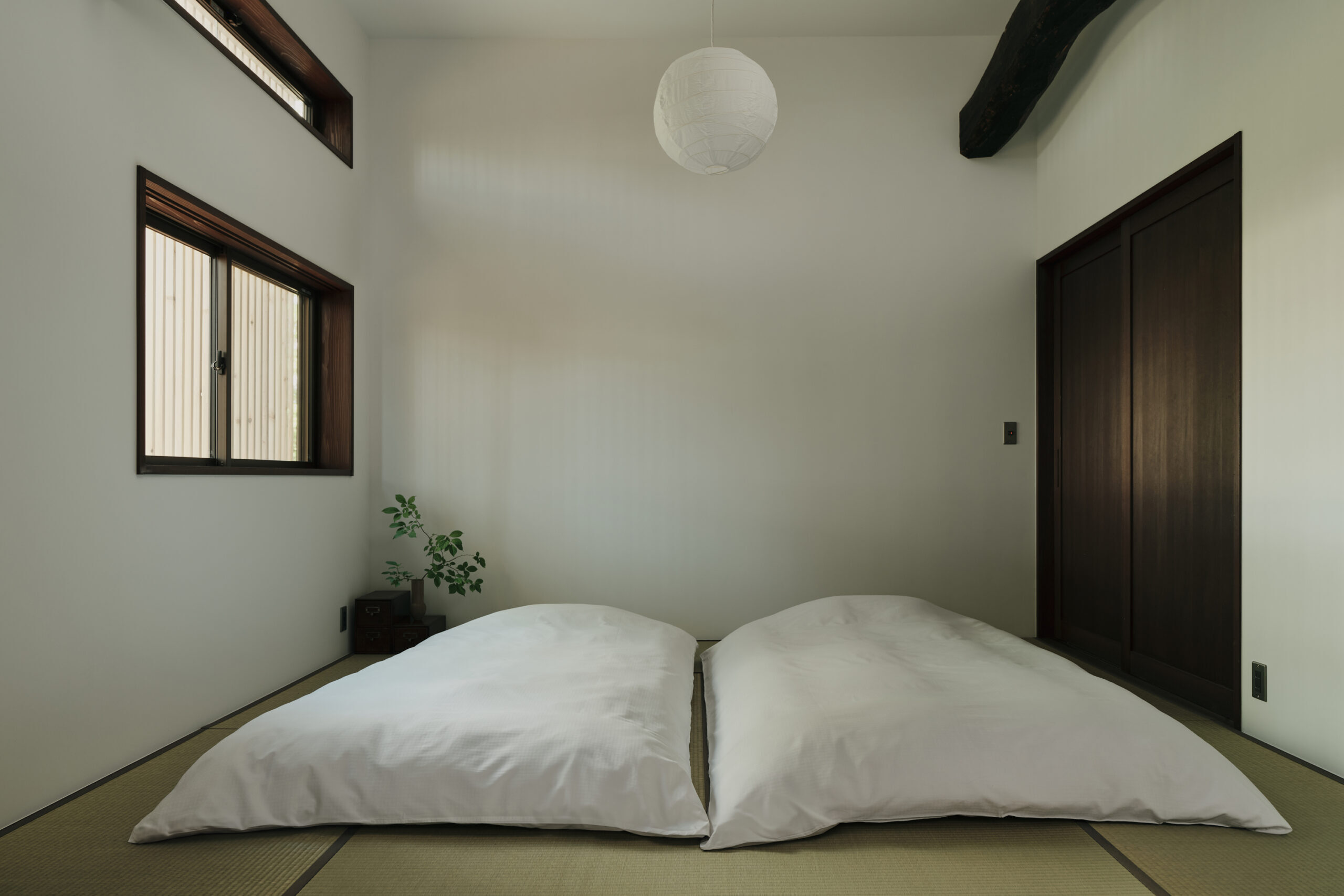 room2：13.04㎡ 和室（布団）room3：22.89㎡ 和室（布団）