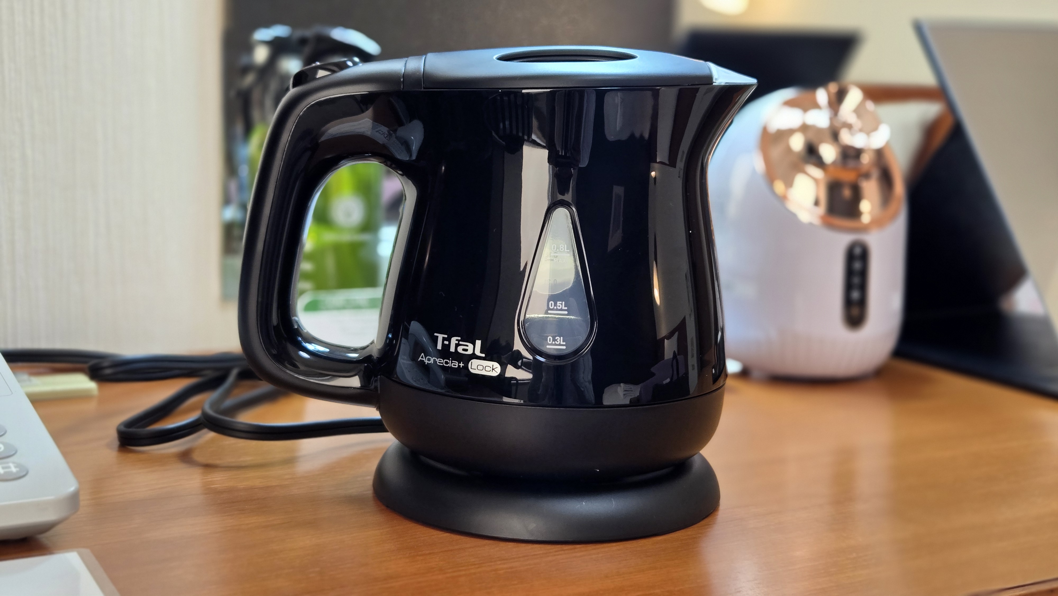 レディースルーム専用アイテム：T-fal電気ケトル