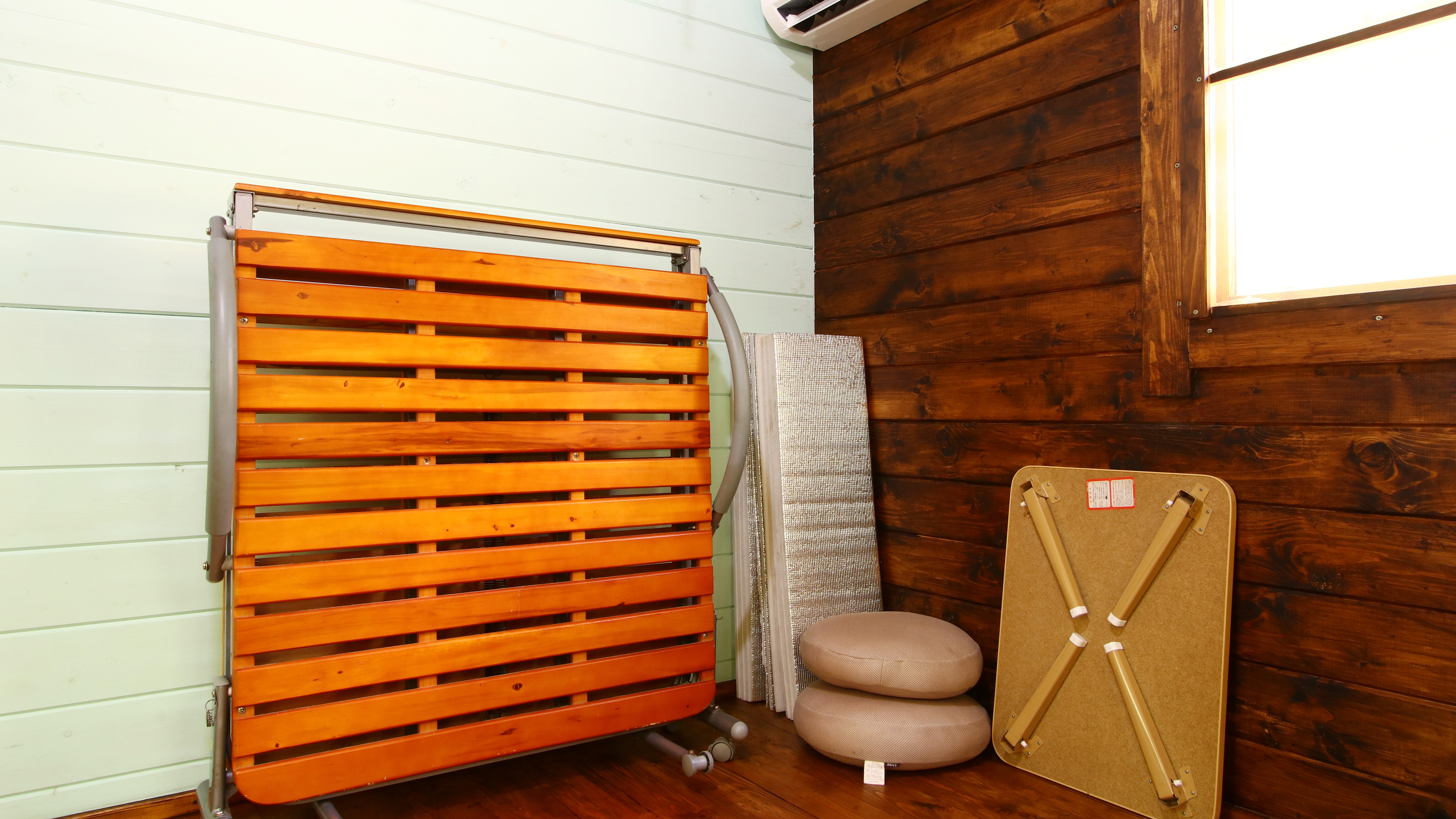 ミモザ◆車イス利用の方にもうれしい簡易ベッド付