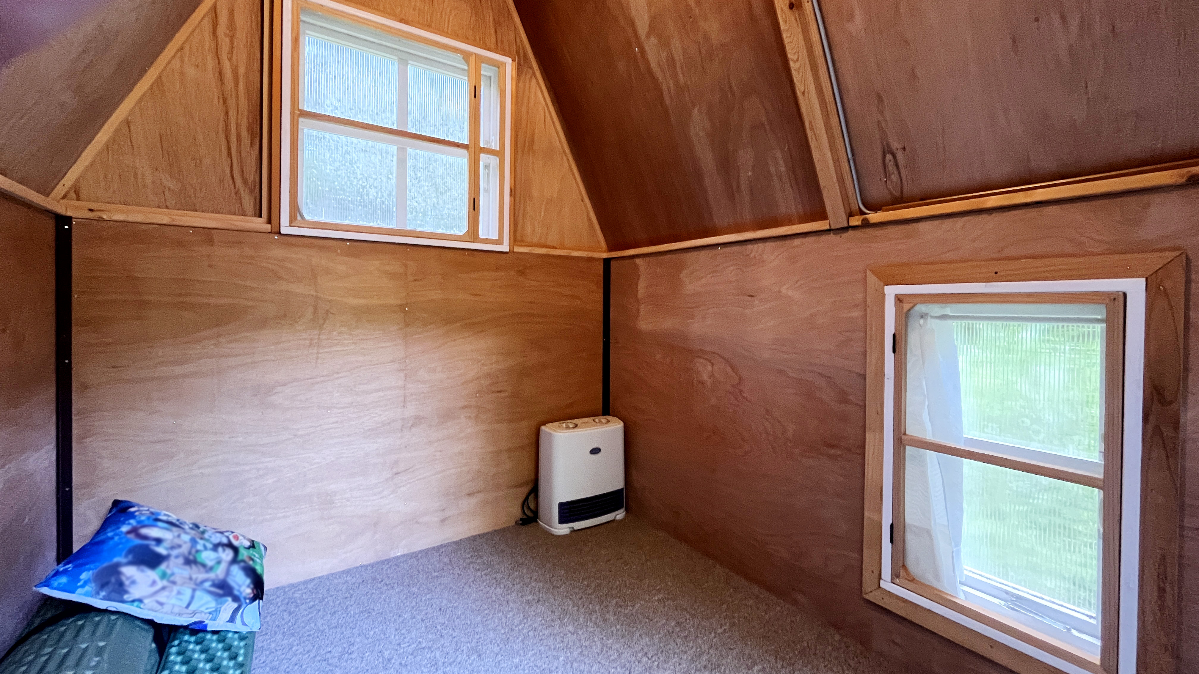 フロスティ◆ソロキャンパーや寝る時だけ親から離れて子供2名の利用でも可