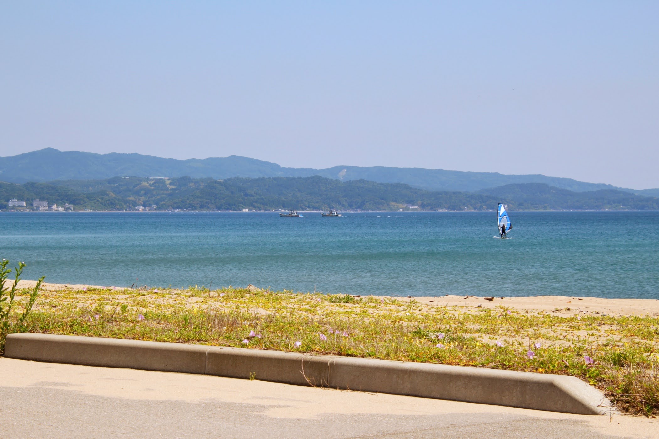 【当施設目の前の海】