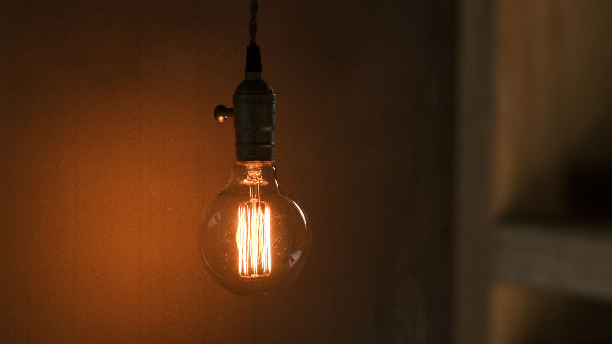 こだわりの照明｜特別な時間をお過ごしください